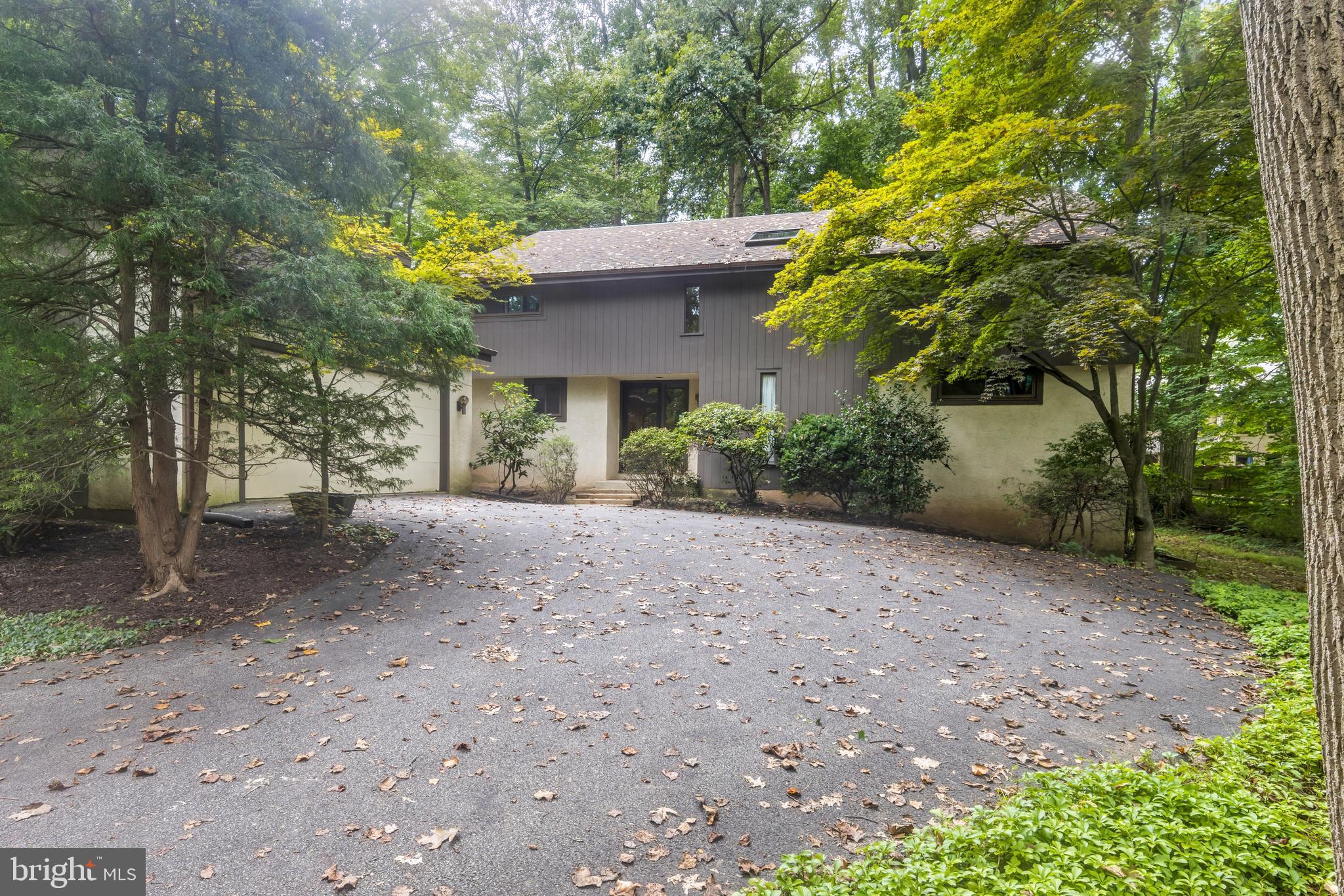 PHEASANT RUN - Residential