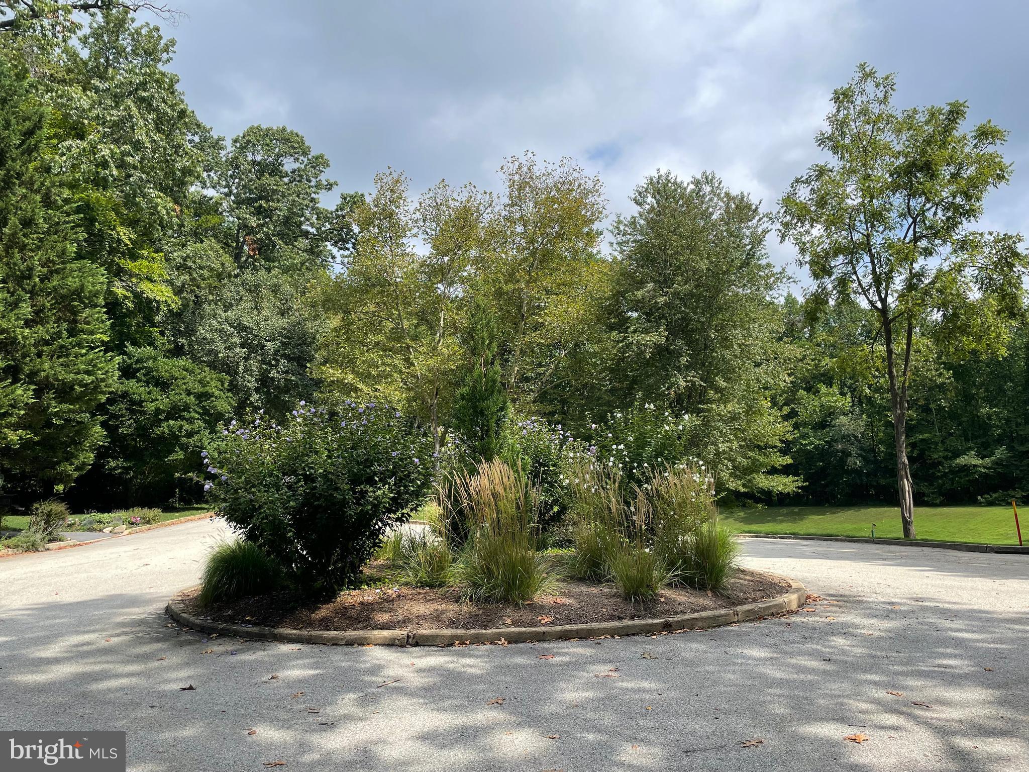 PHEASANT RUN - Residential