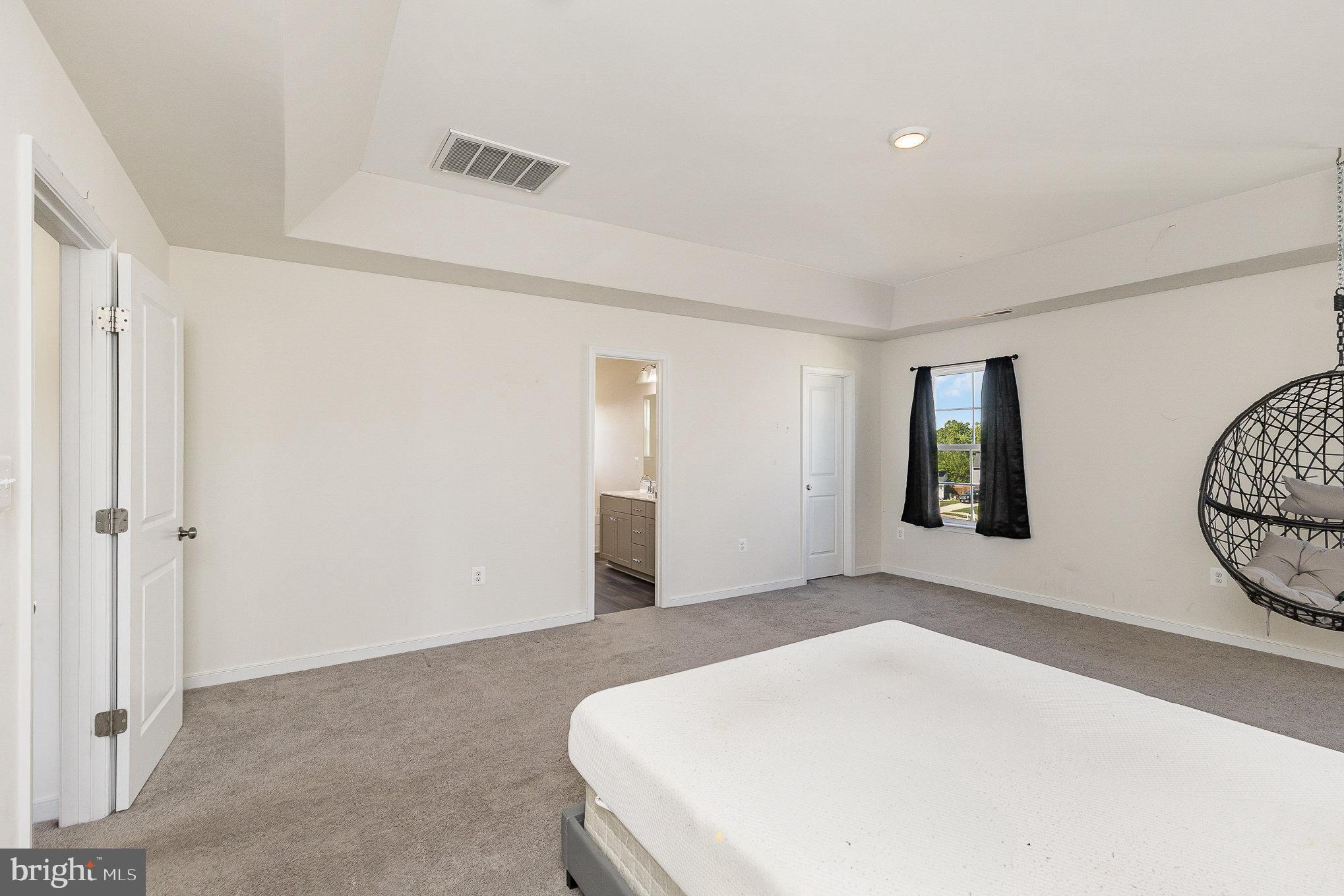 COUNTRYSIDE - Residential