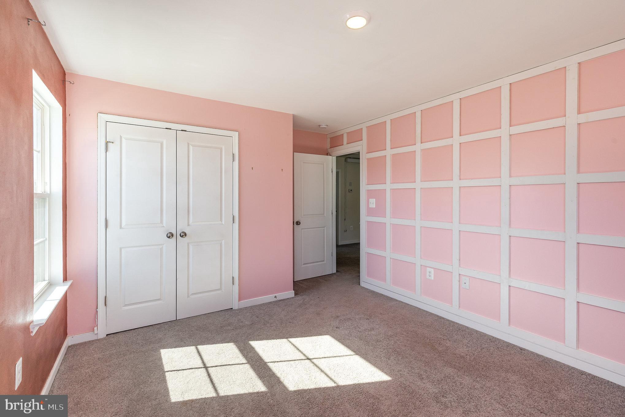 COUNTRYSIDE - Residential