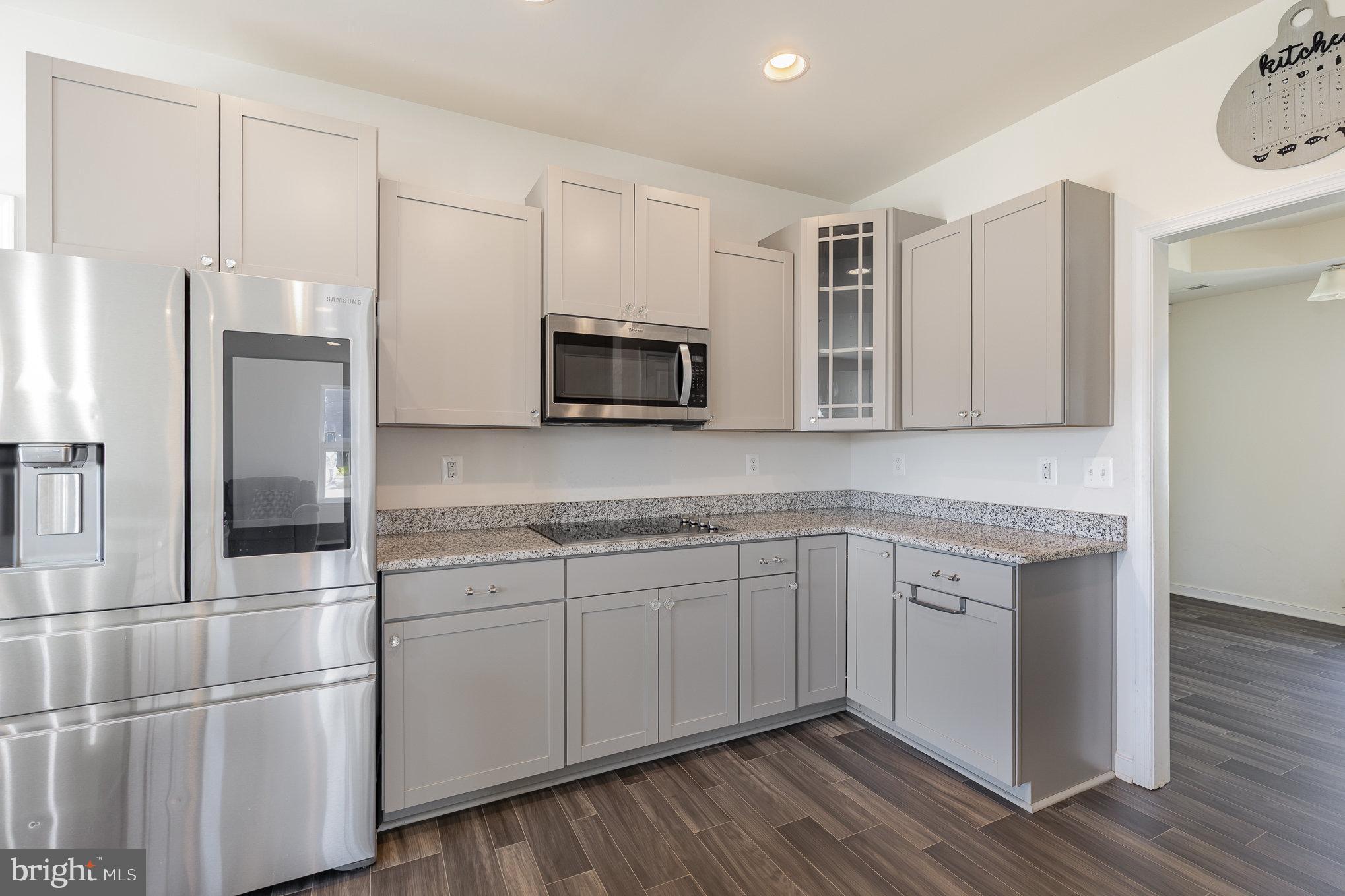 COUNTRYSIDE - Residential