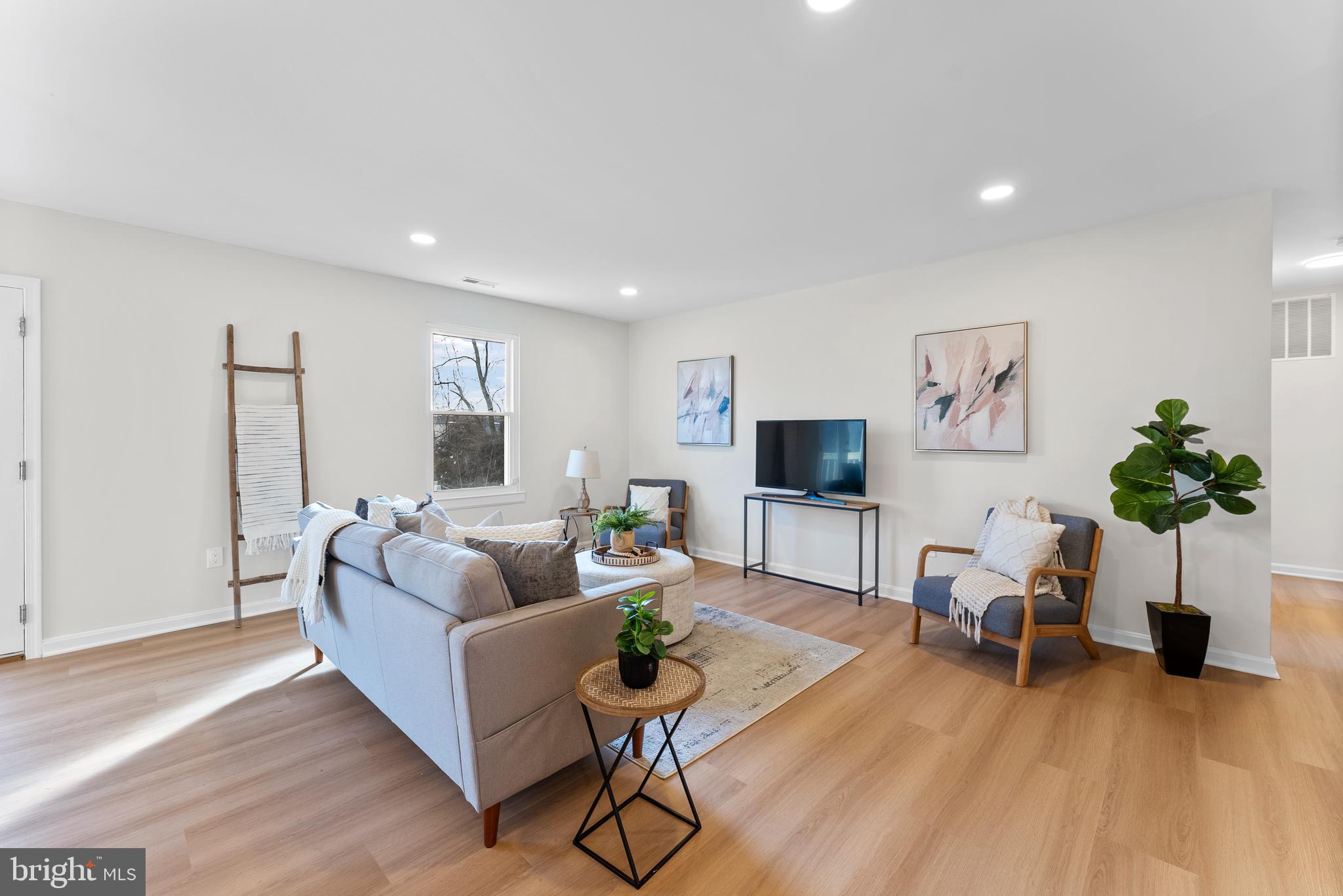 CATONSVILLE - Residential