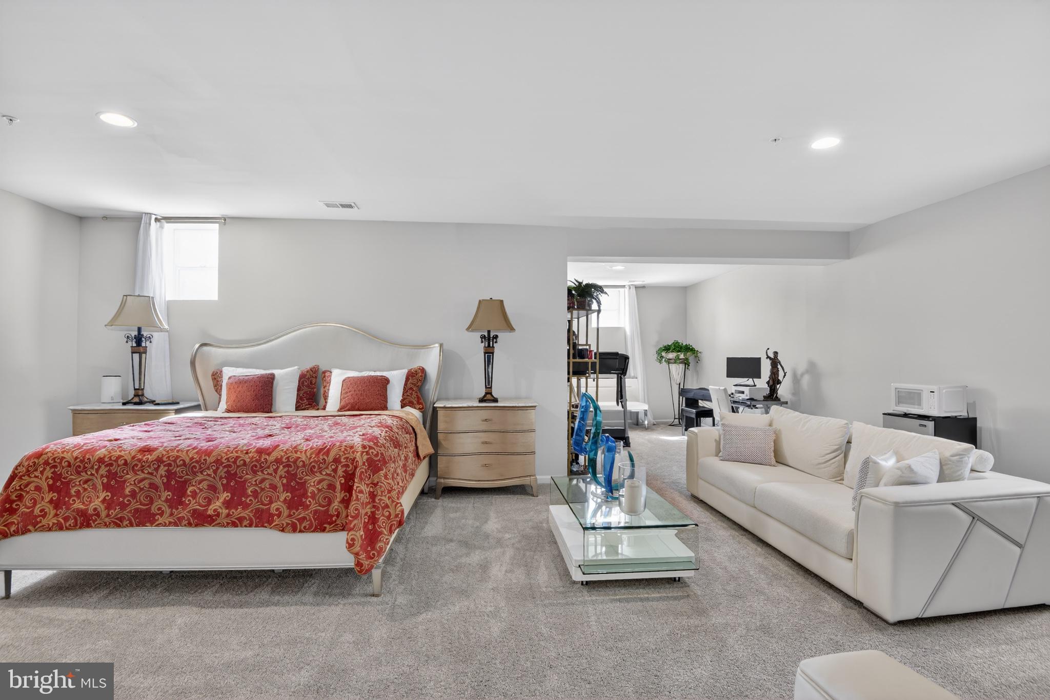 SMITH HOME FARM - Residential