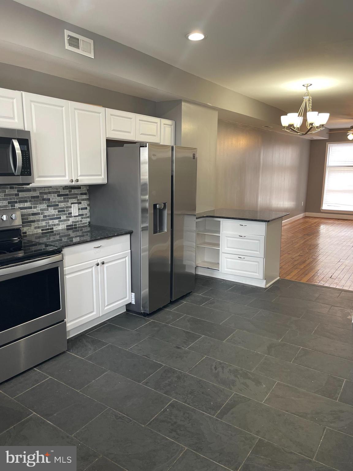 PATTERSON PARK - Residential Lease