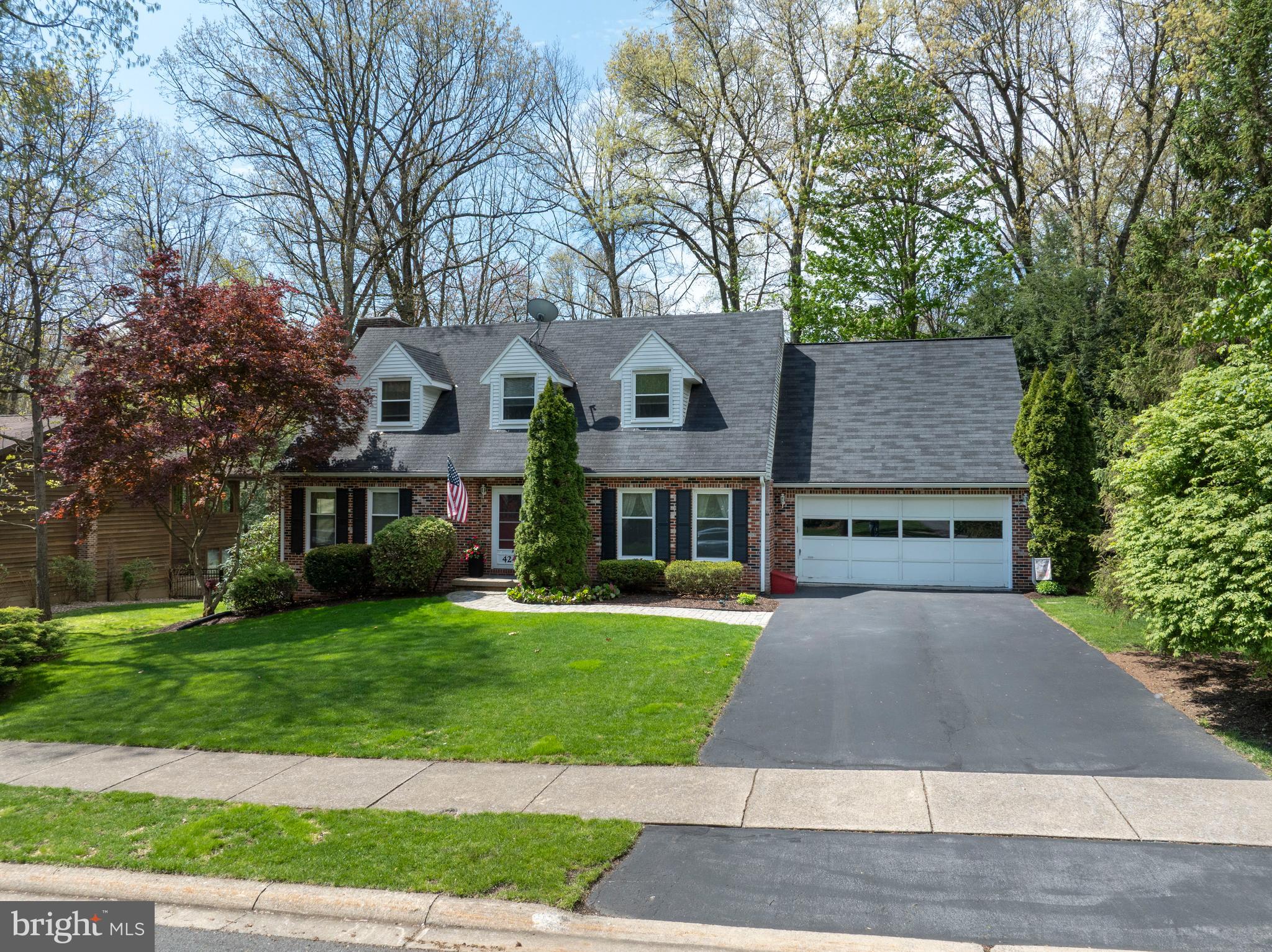 PARK FOREST VILLAGE - Residential