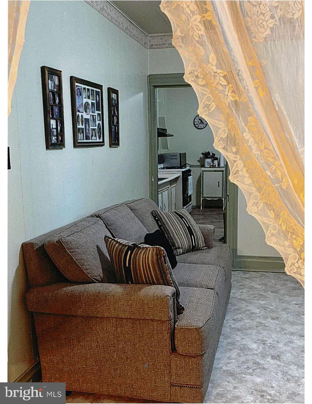 ANNVILLE - Residential