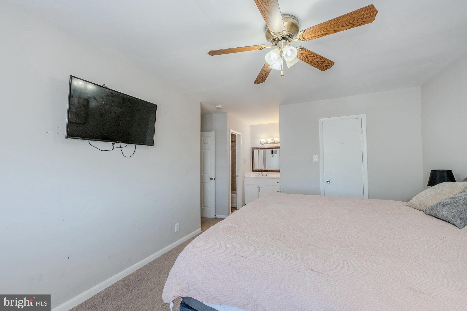 EDSALL TERRACE - Residential