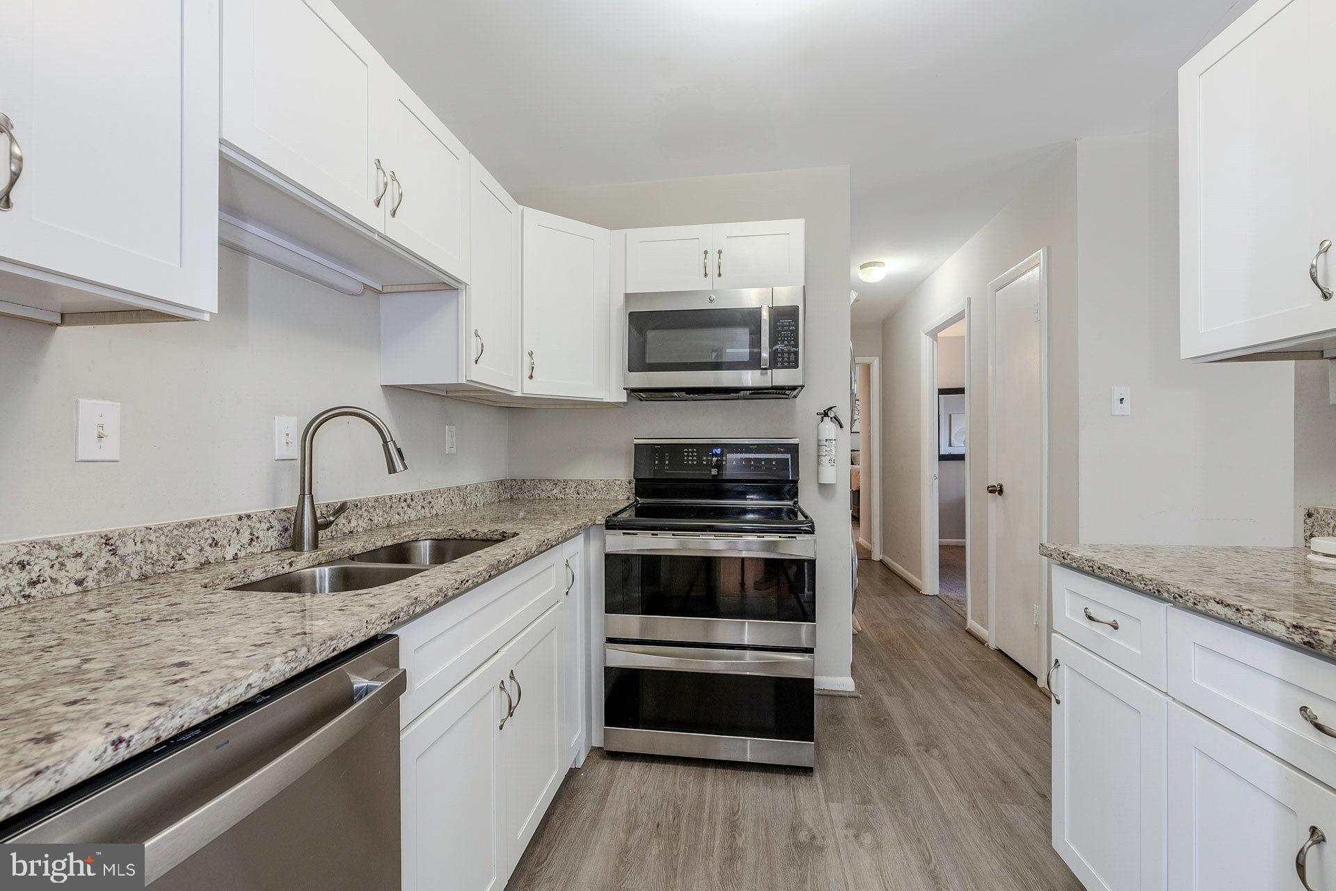 EDSALL TERRACE - Residential