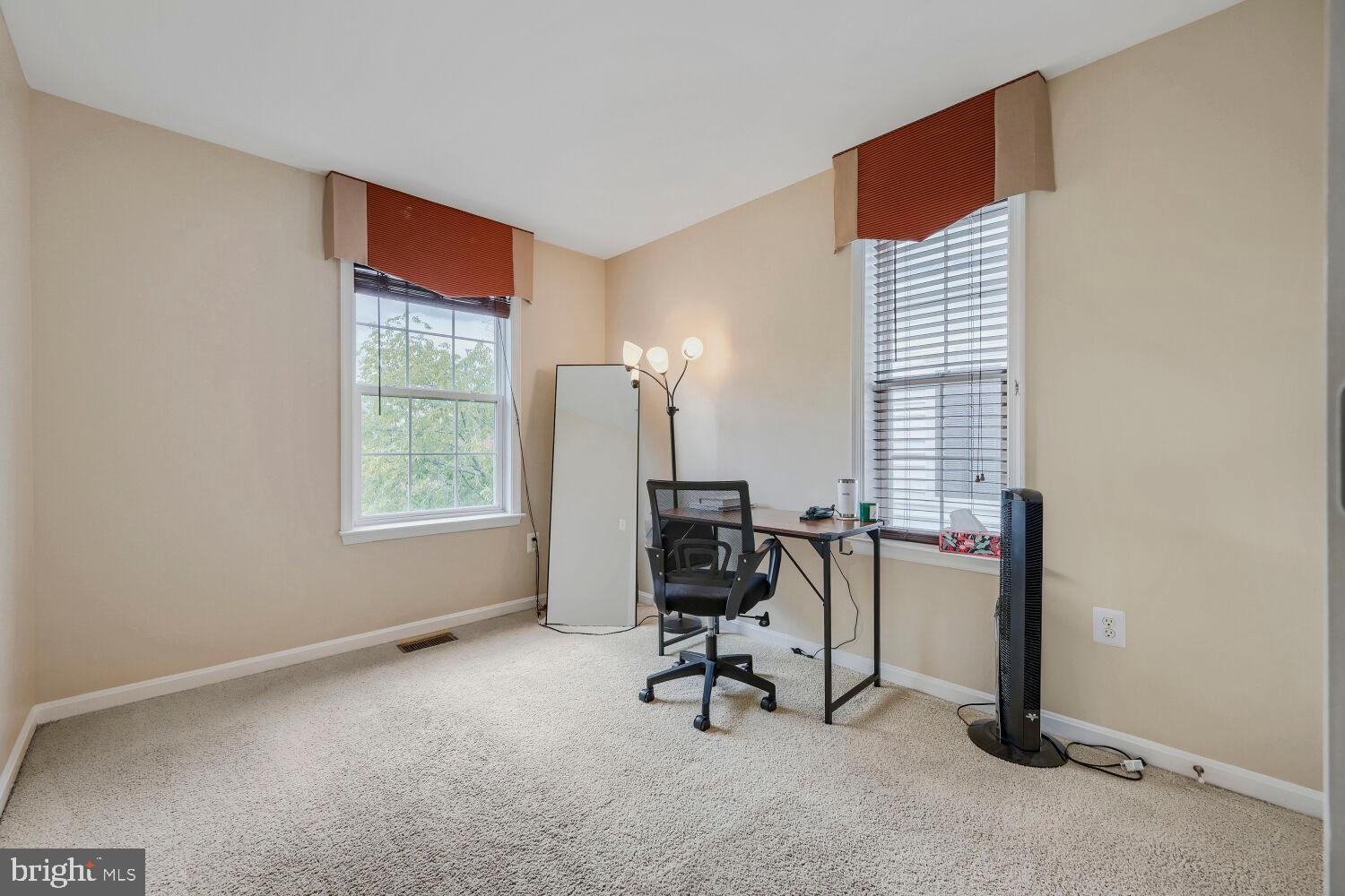 CAMDEN CROSSING - Residential