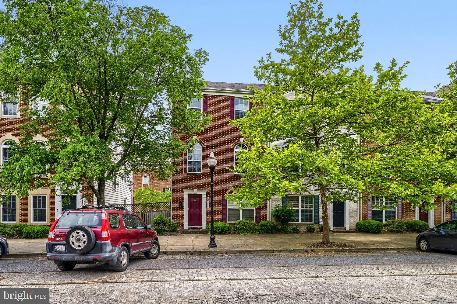 CAMDEN CROSSING - Residential