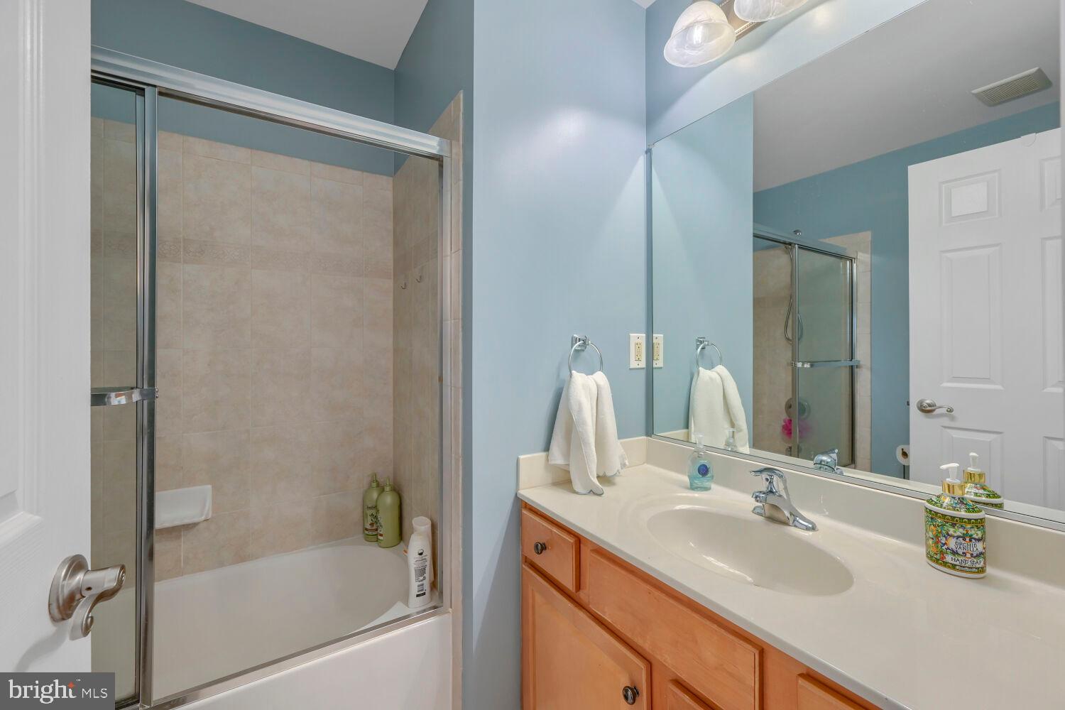 CAMDEN CROSSING - Residential