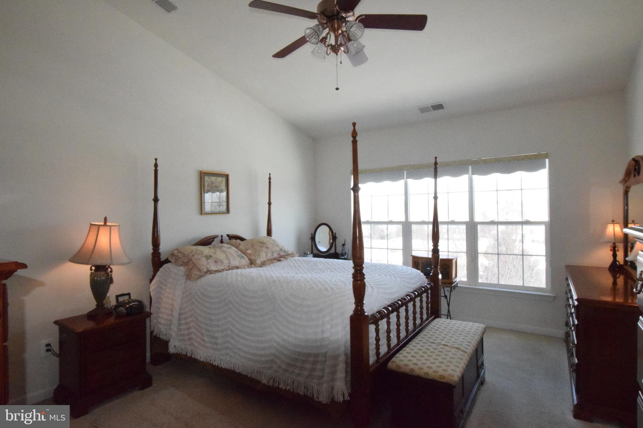 BELMONT COUNTRY CLUB - Residential