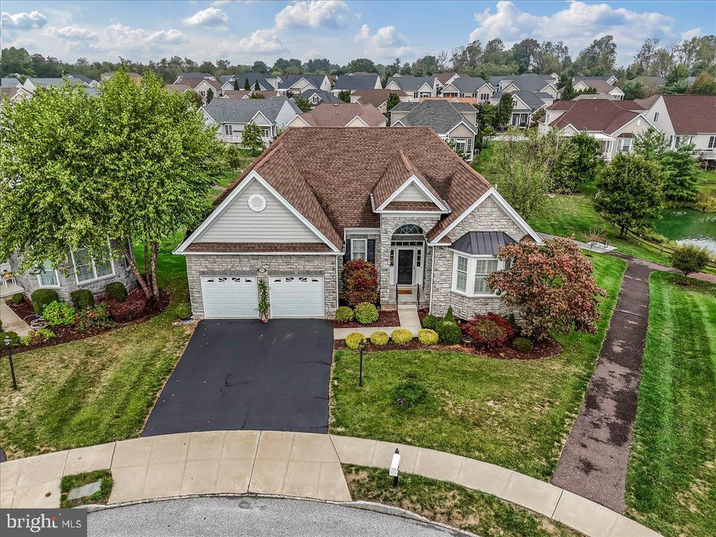Photo of 834 Woods End Court, COLLEGEVILLE, PA 19426 (MLS # PAMC2155618)