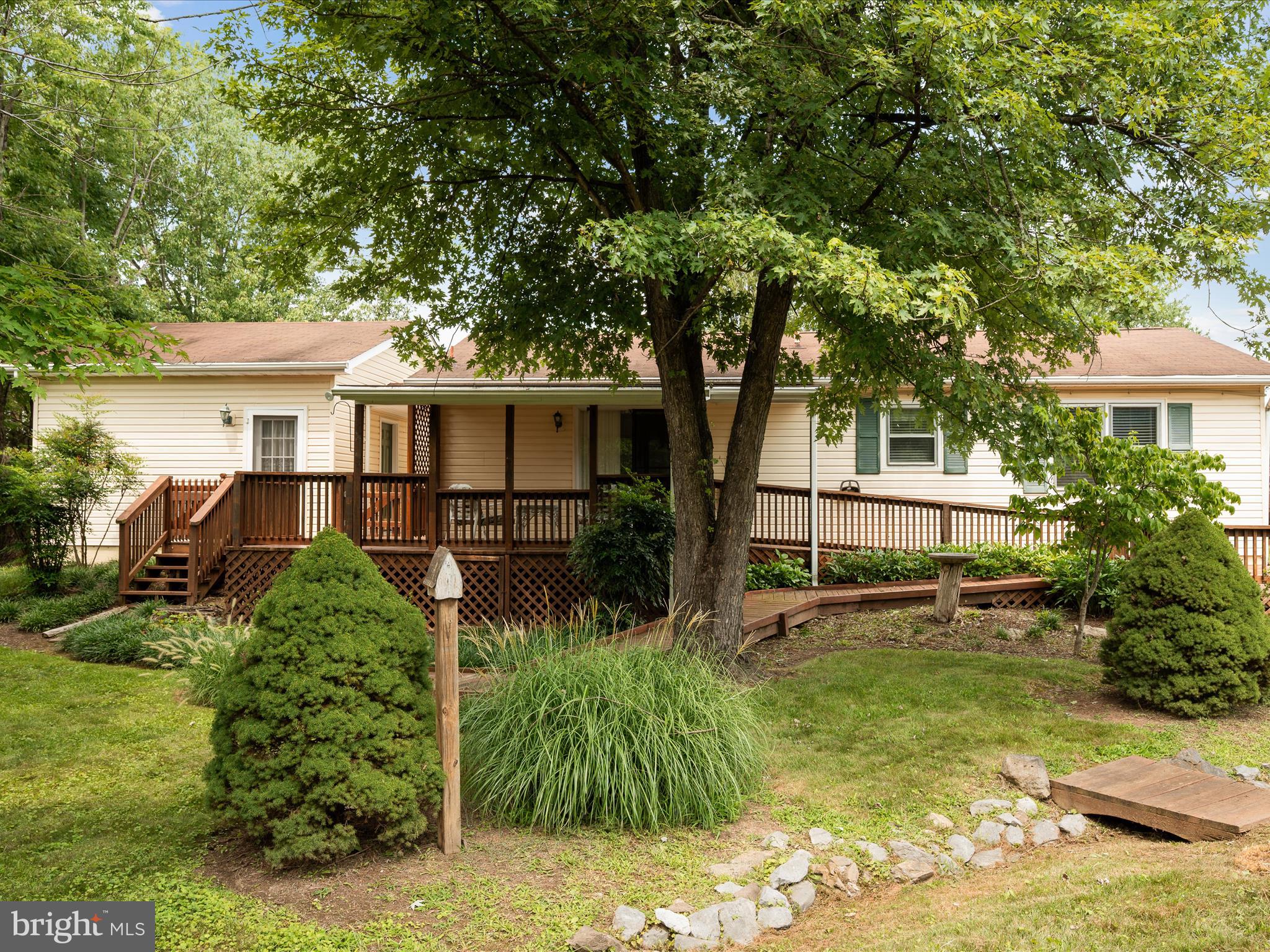 102 MALOY DRIVE