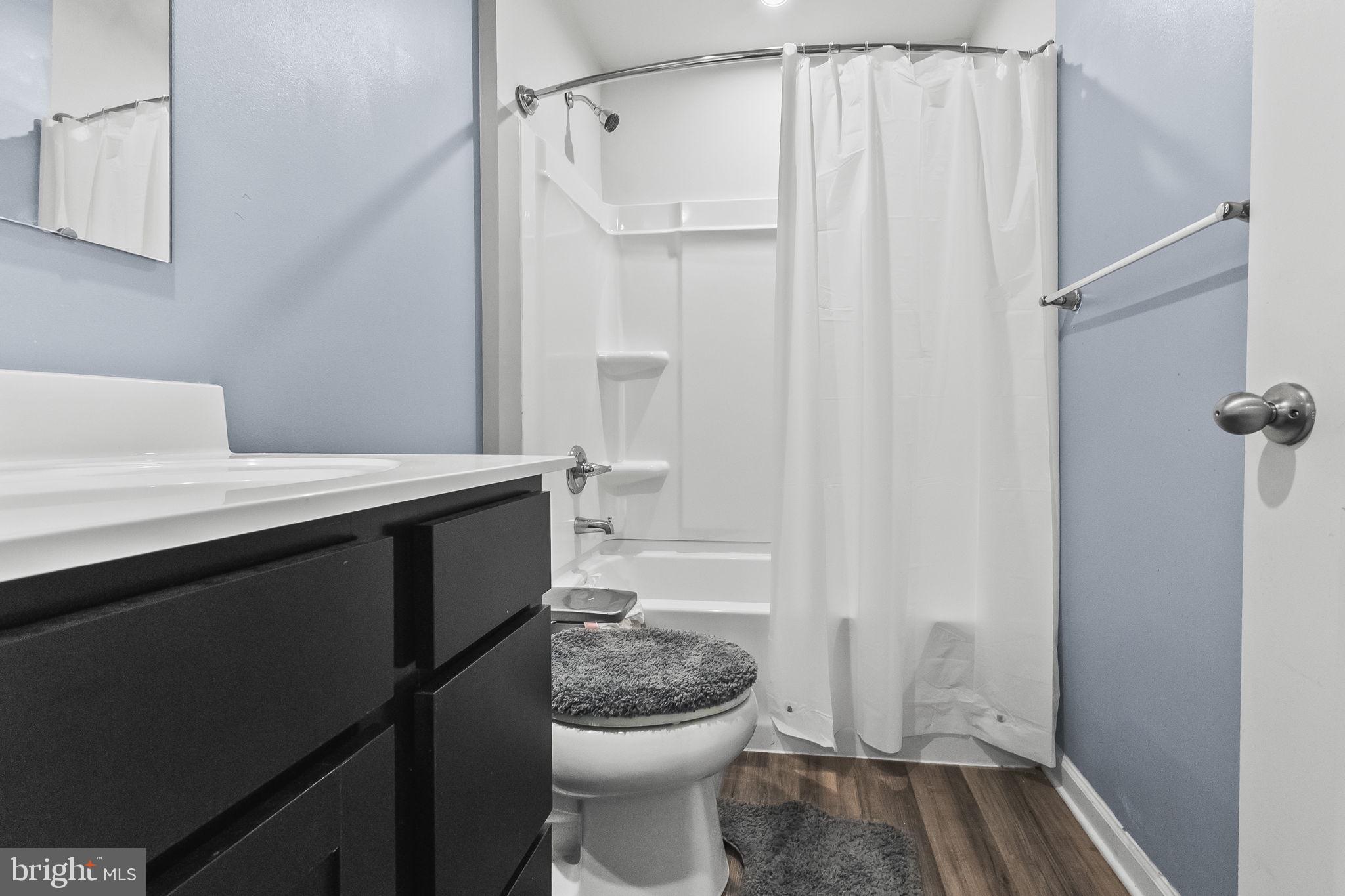 GREEN RIDGE MANOR - Residential