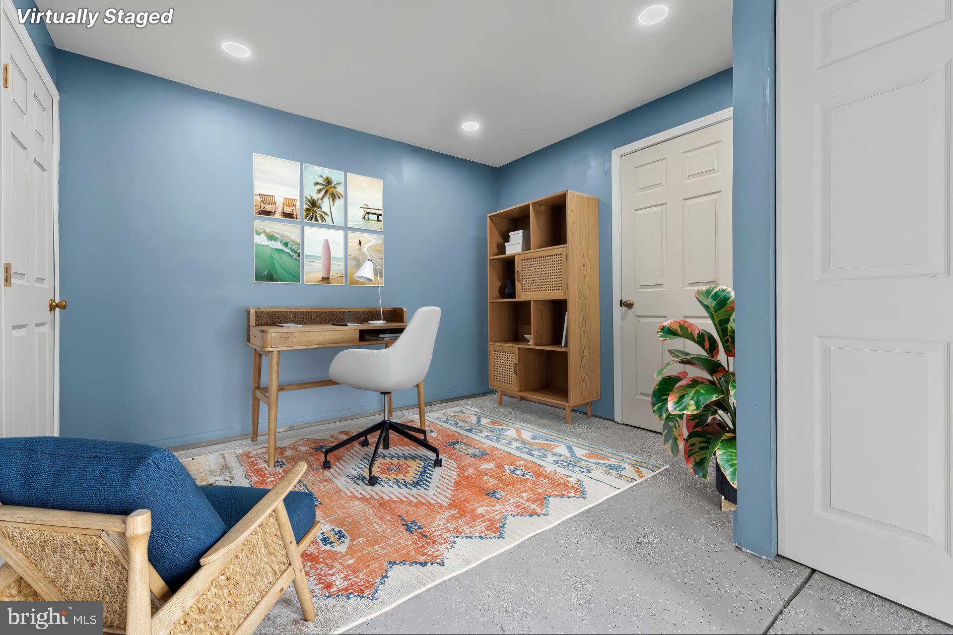 GREEN RIDGE MANOR - Residential