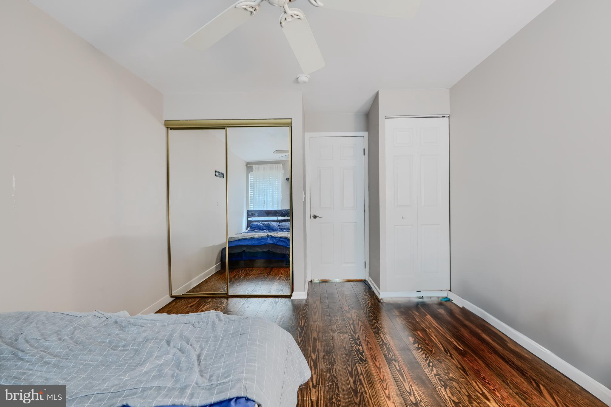 RIVERSIDE - Residential Lease