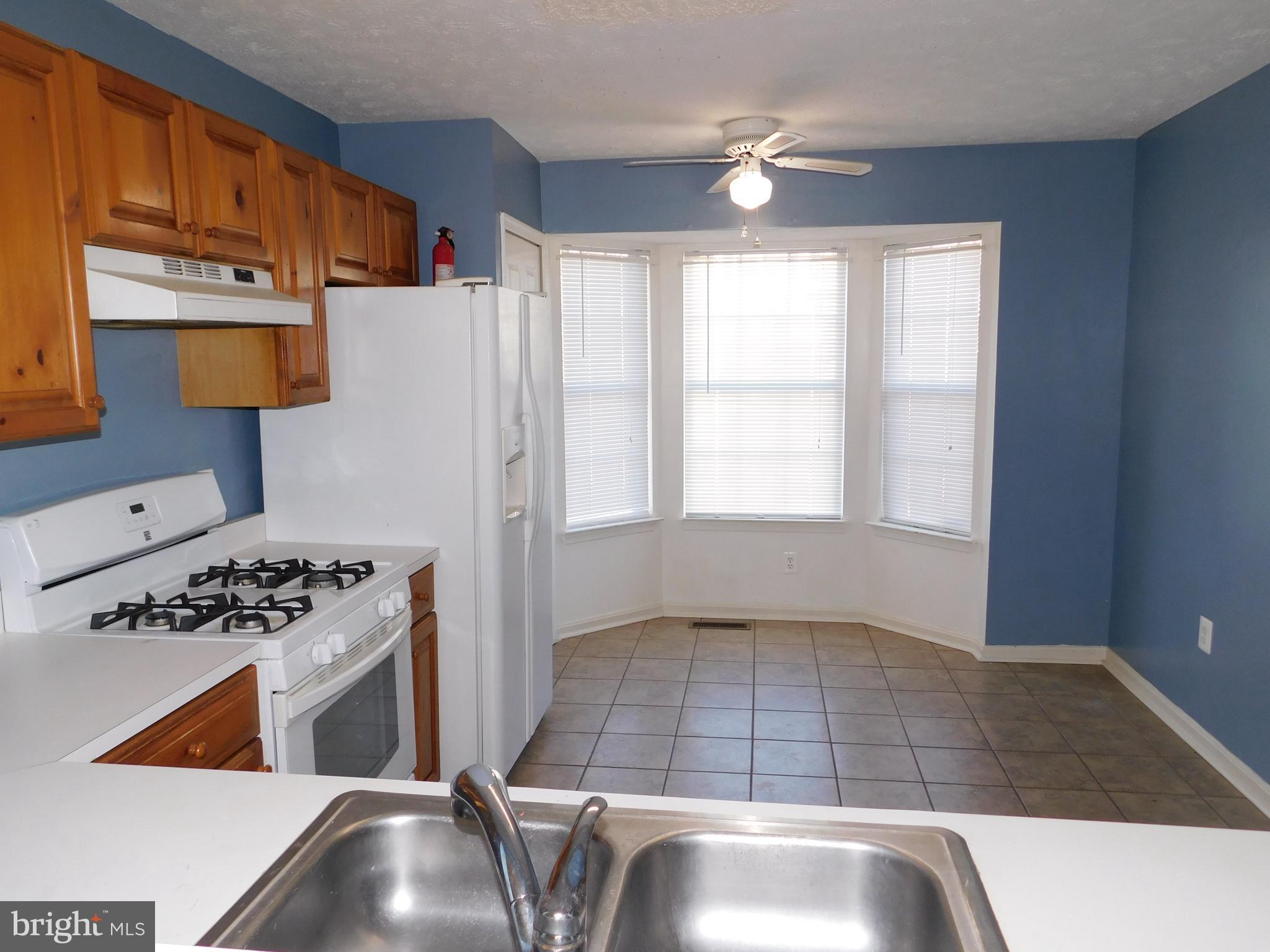 PARK RIDGE - Residential Lease