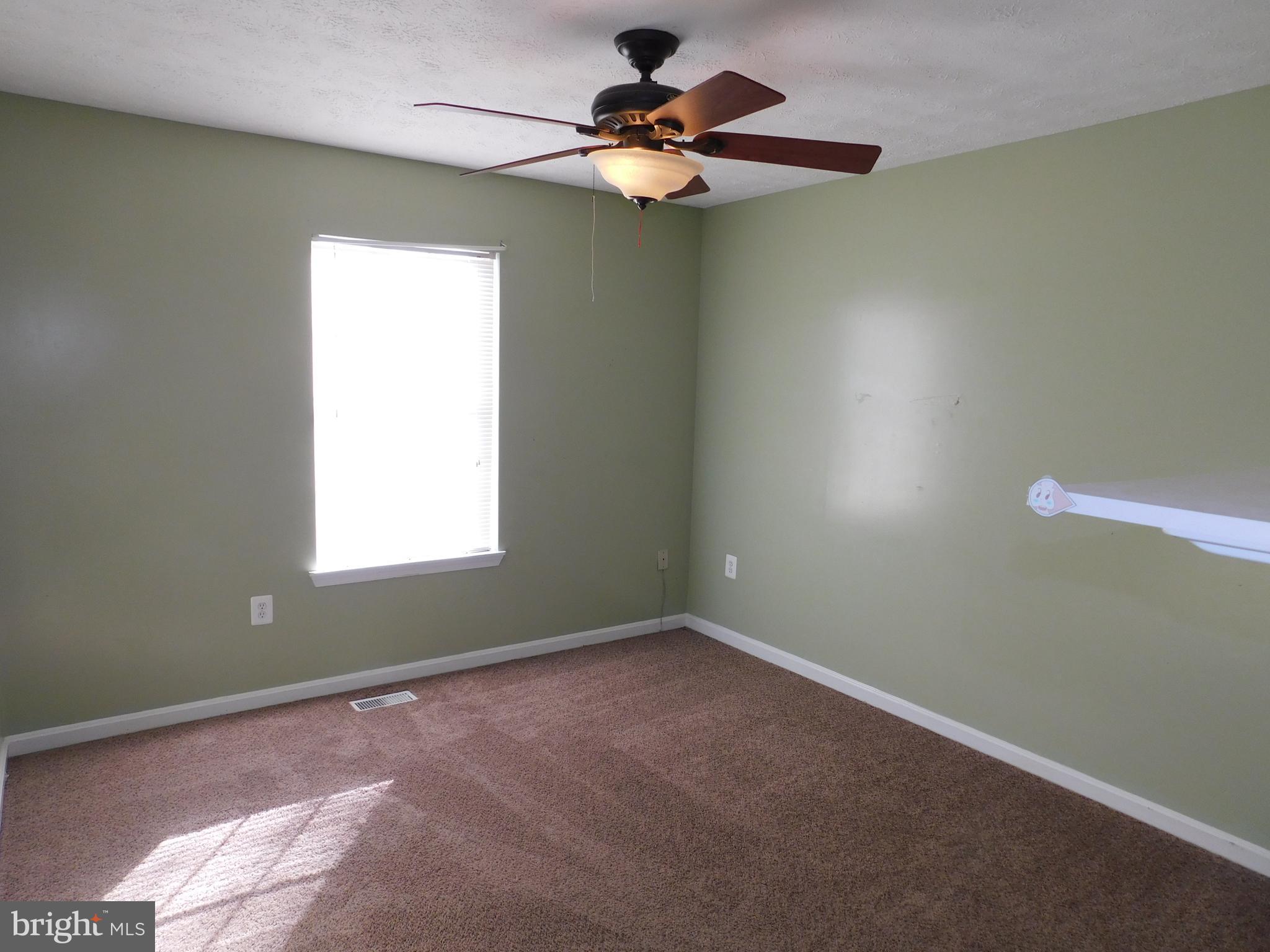 PARK RIDGE - Residential Lease