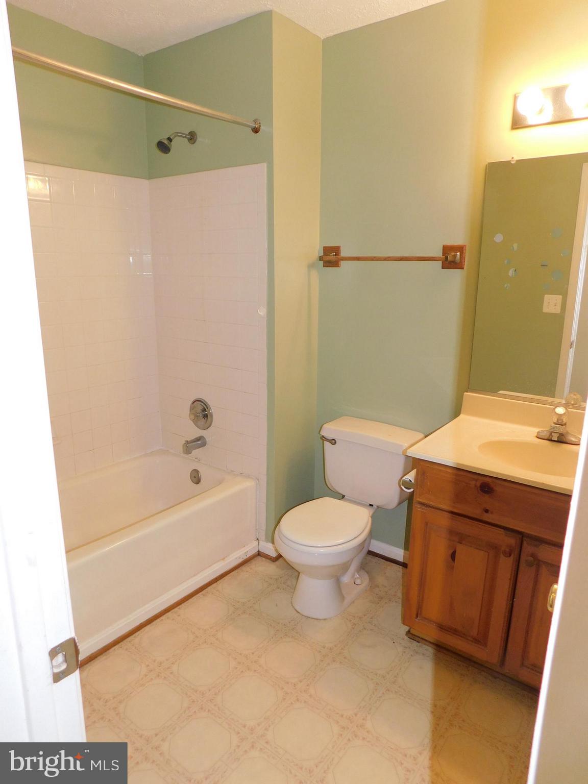 PARK RIDGE - Residential Lease