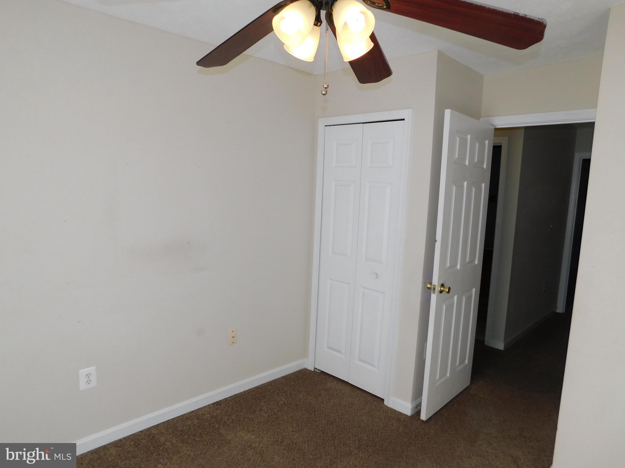 PARK RIDGE - Residential Lease