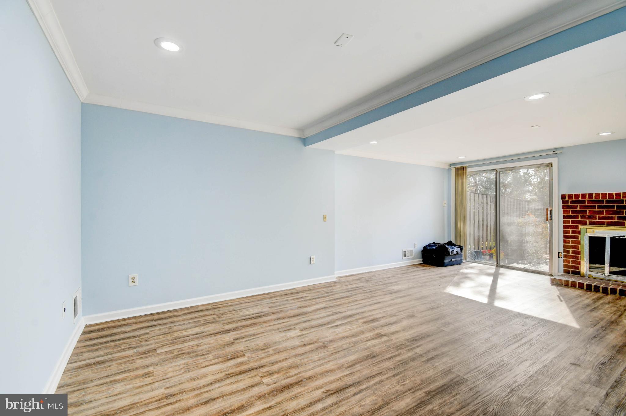 CAVALCADE - Residential Lease