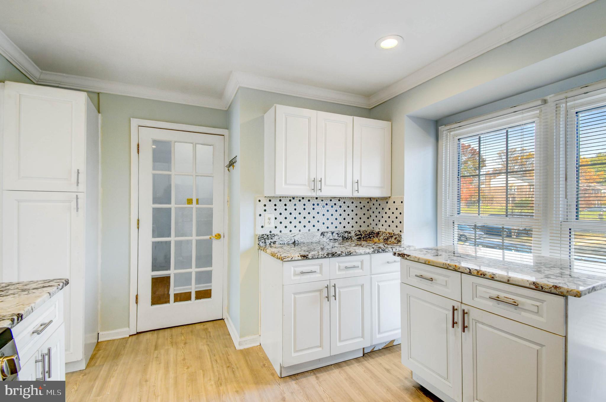 CAVALCADE - Residential Lease