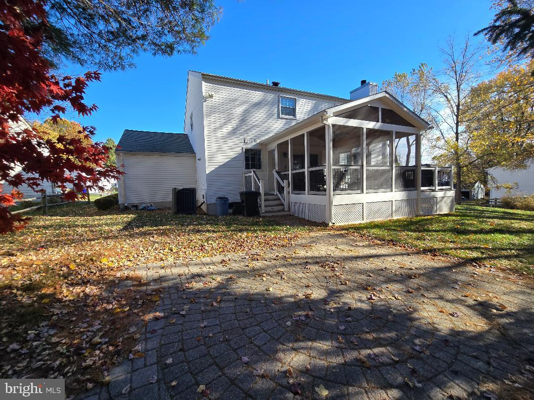 8508 KINGS MEADE WAY