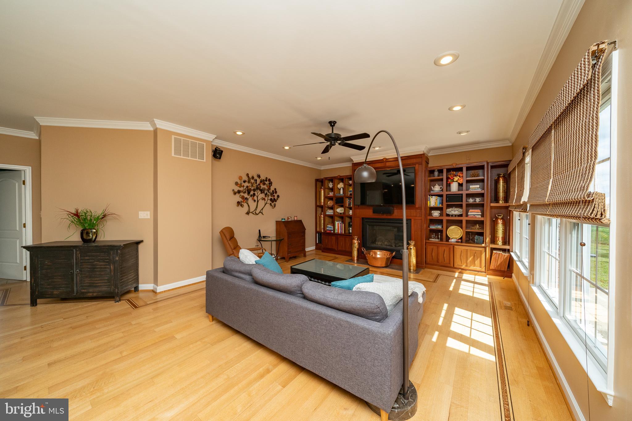 COPPER OAKS - Residential