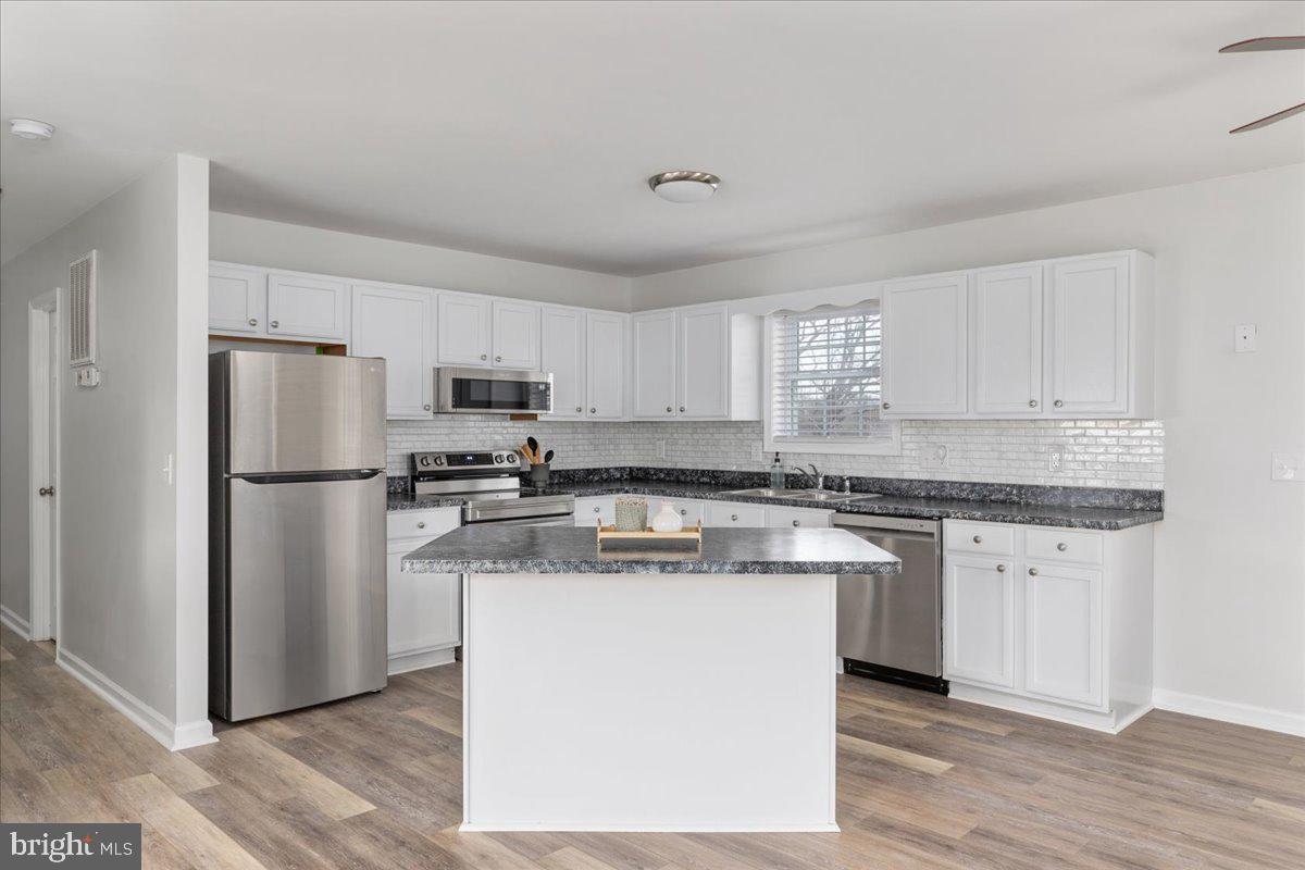 FOREST HEIGHTS - Residential