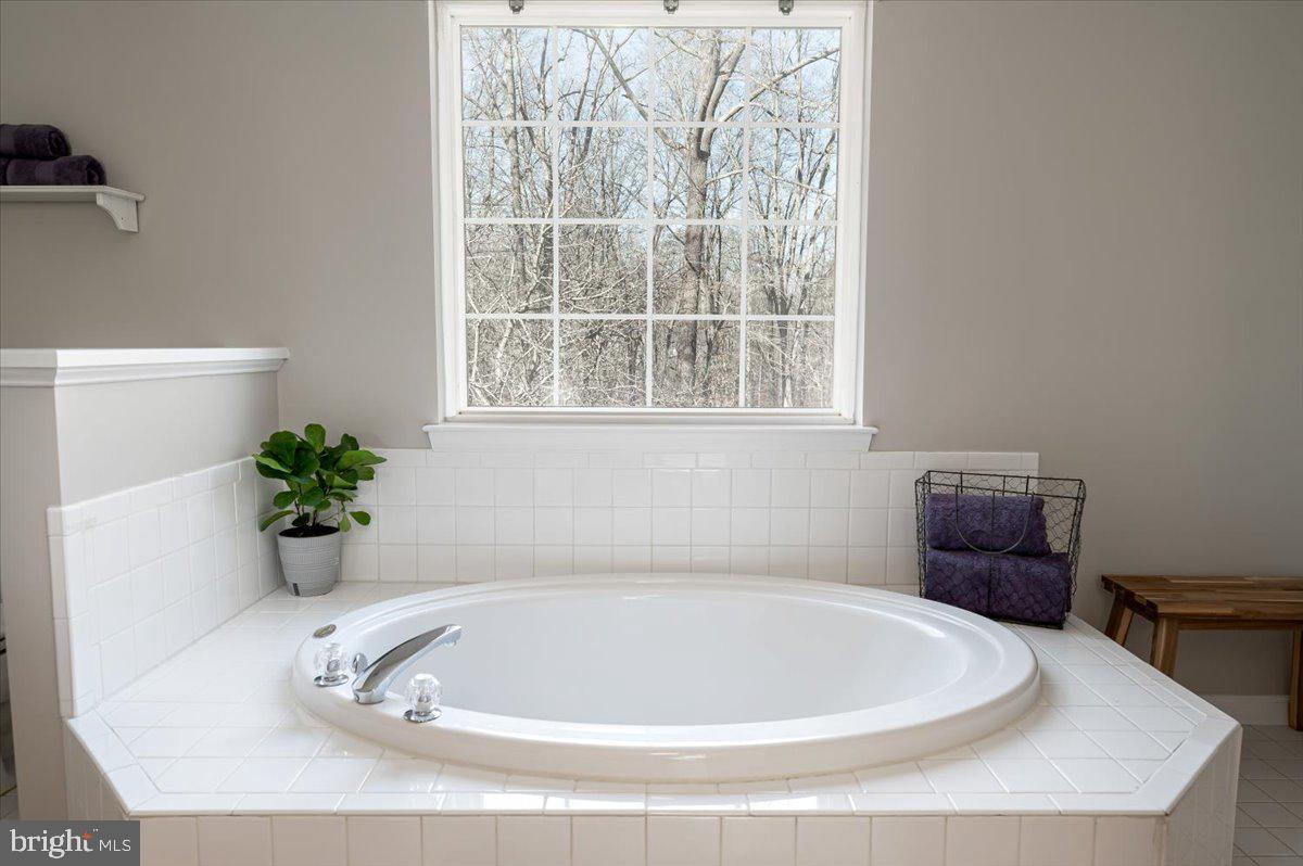 SUNDERLEIGH - Residential