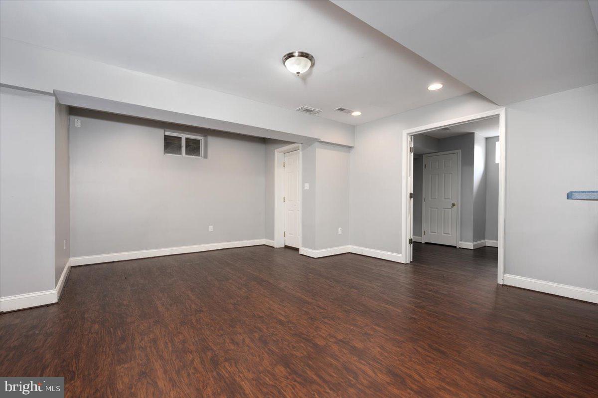 SUNDERLEIGH - Residential