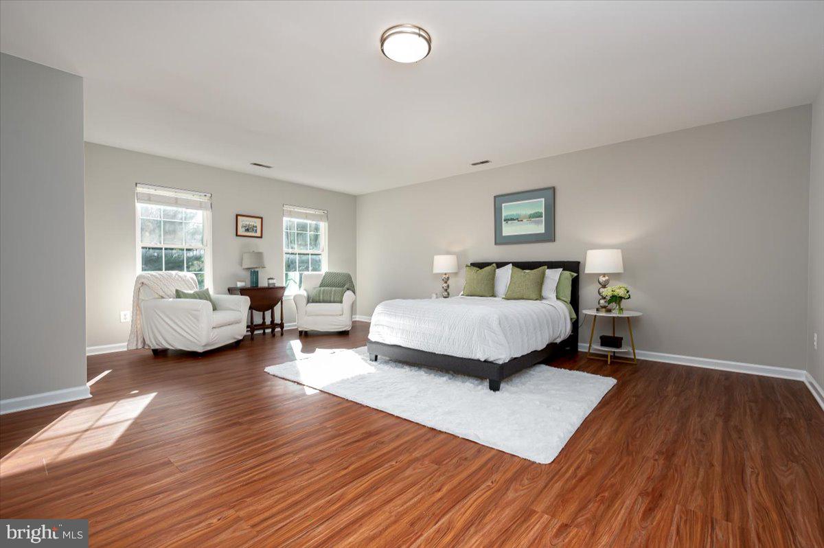 SUNDERLEIGH - Residential