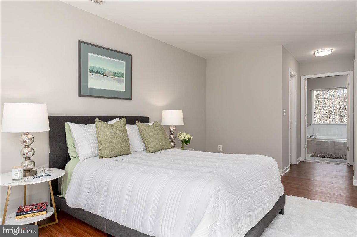 SUNDERLEIGH - Residential