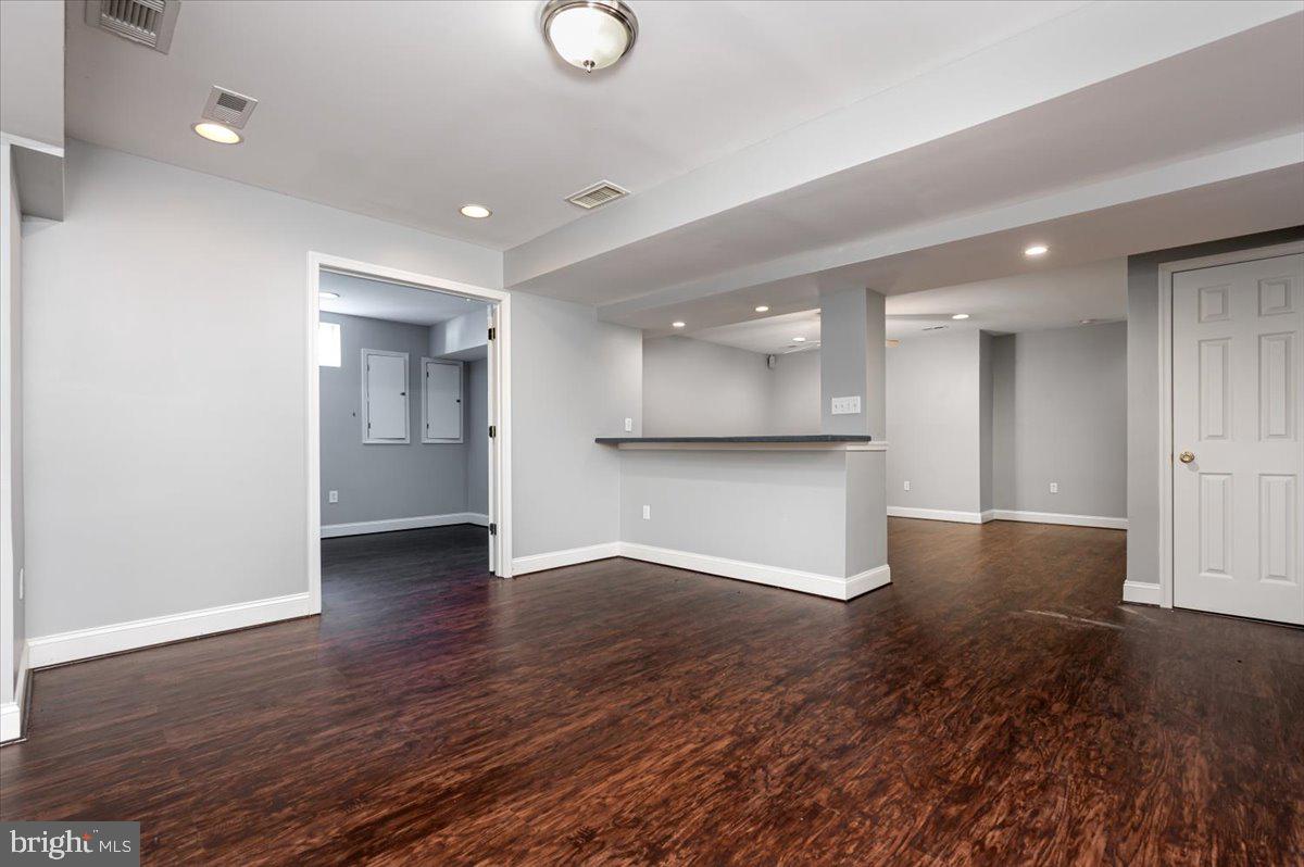 SUNDERLEIGH - Residential