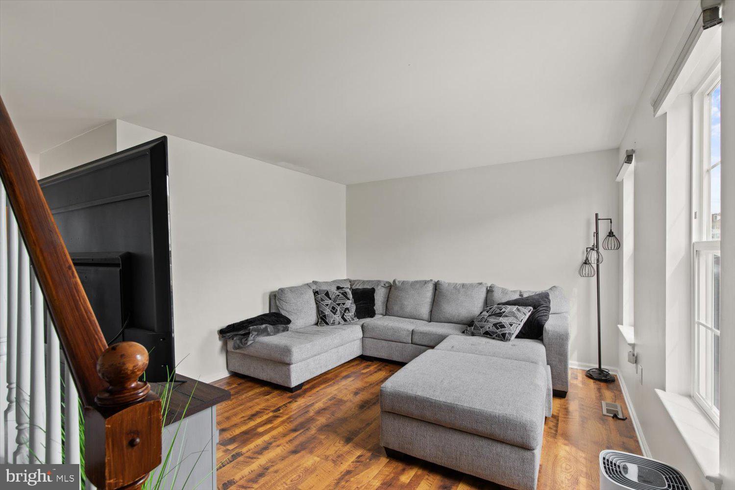 1117 HEARTHRIDGE LANE