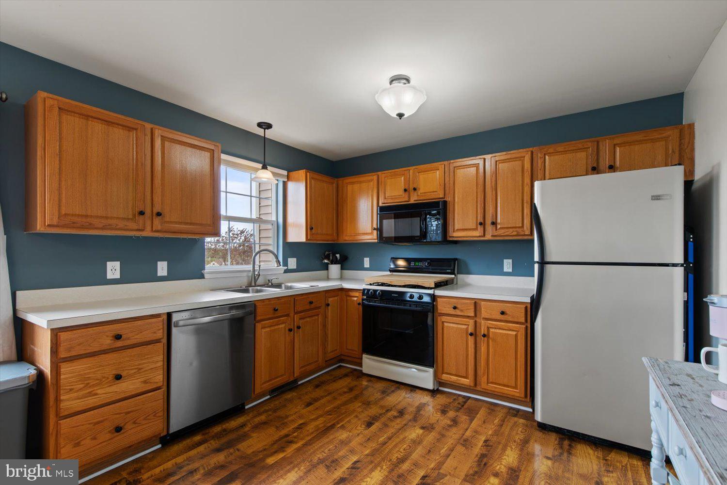 HEARTHRIDGE/WOODMONT - Residential