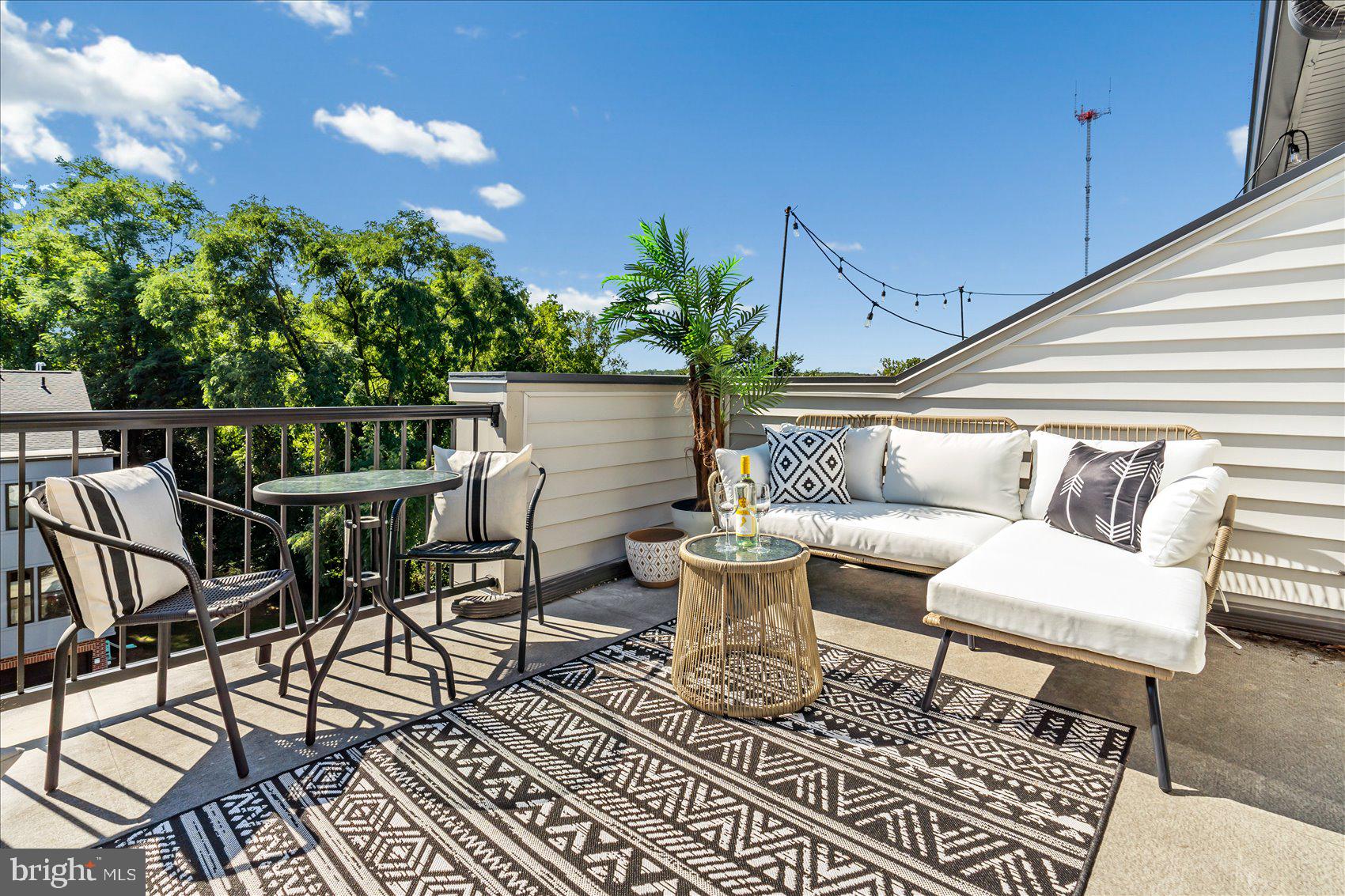 REDFERN ROW - Residential Lease