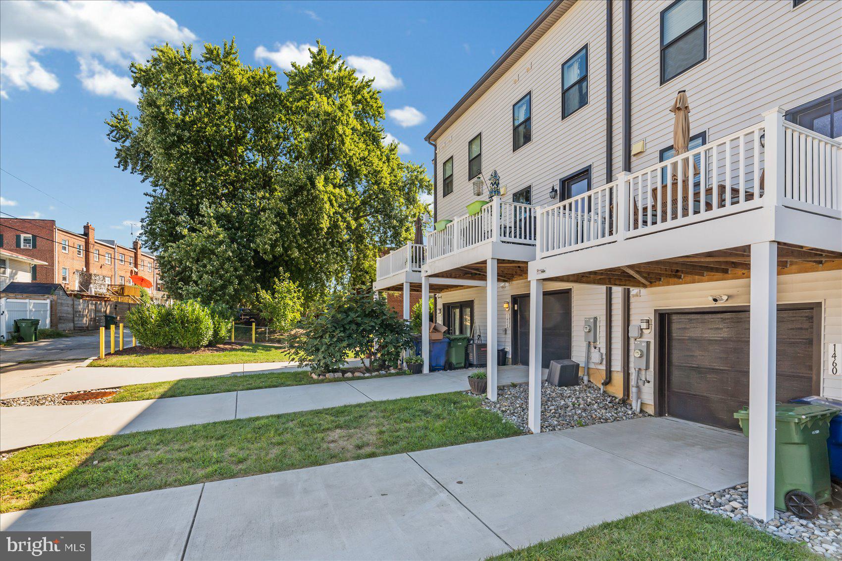 REDFERN ROW - Residential Lease