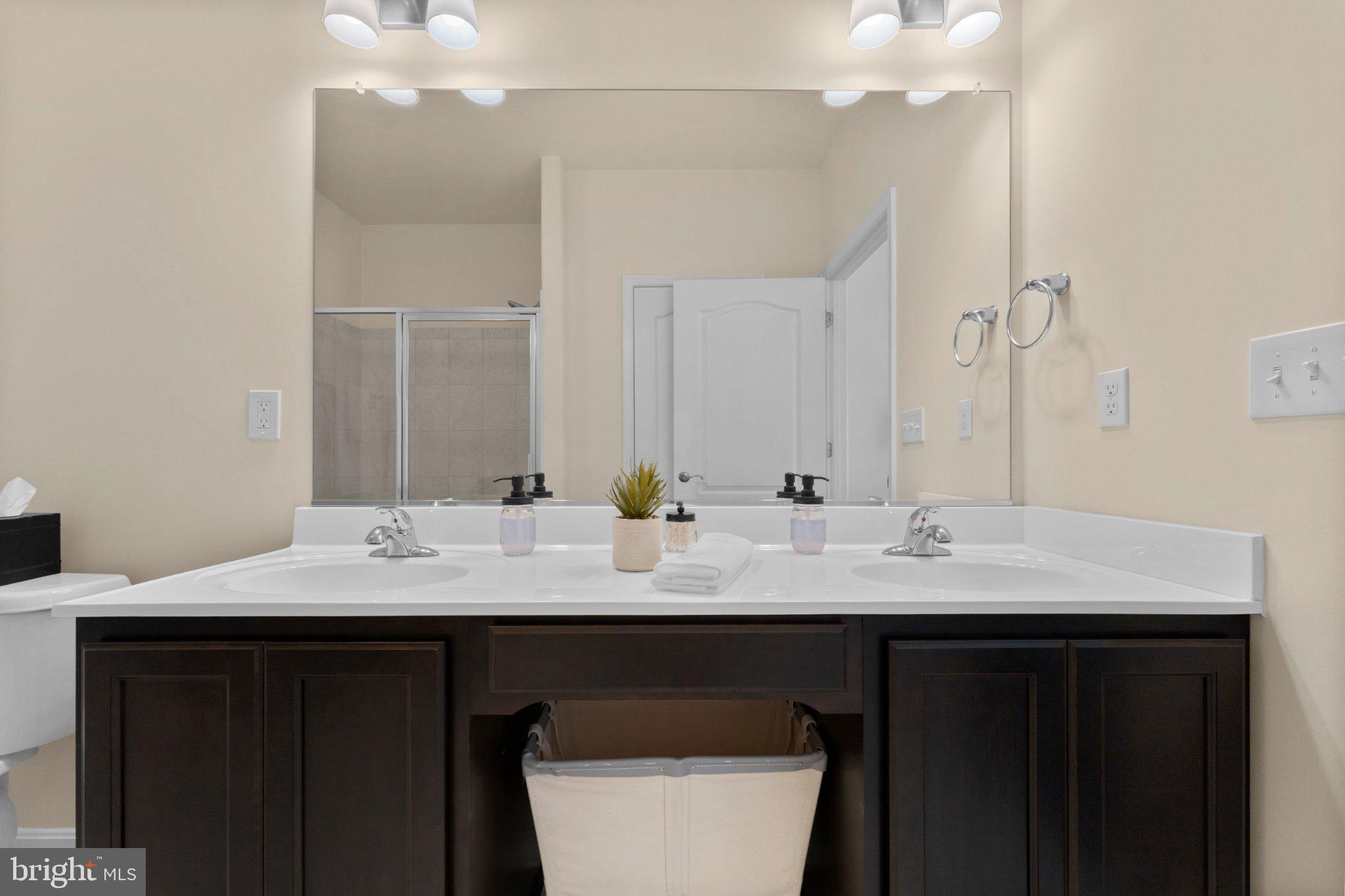 STONE RIDGE ESTATES - Residential