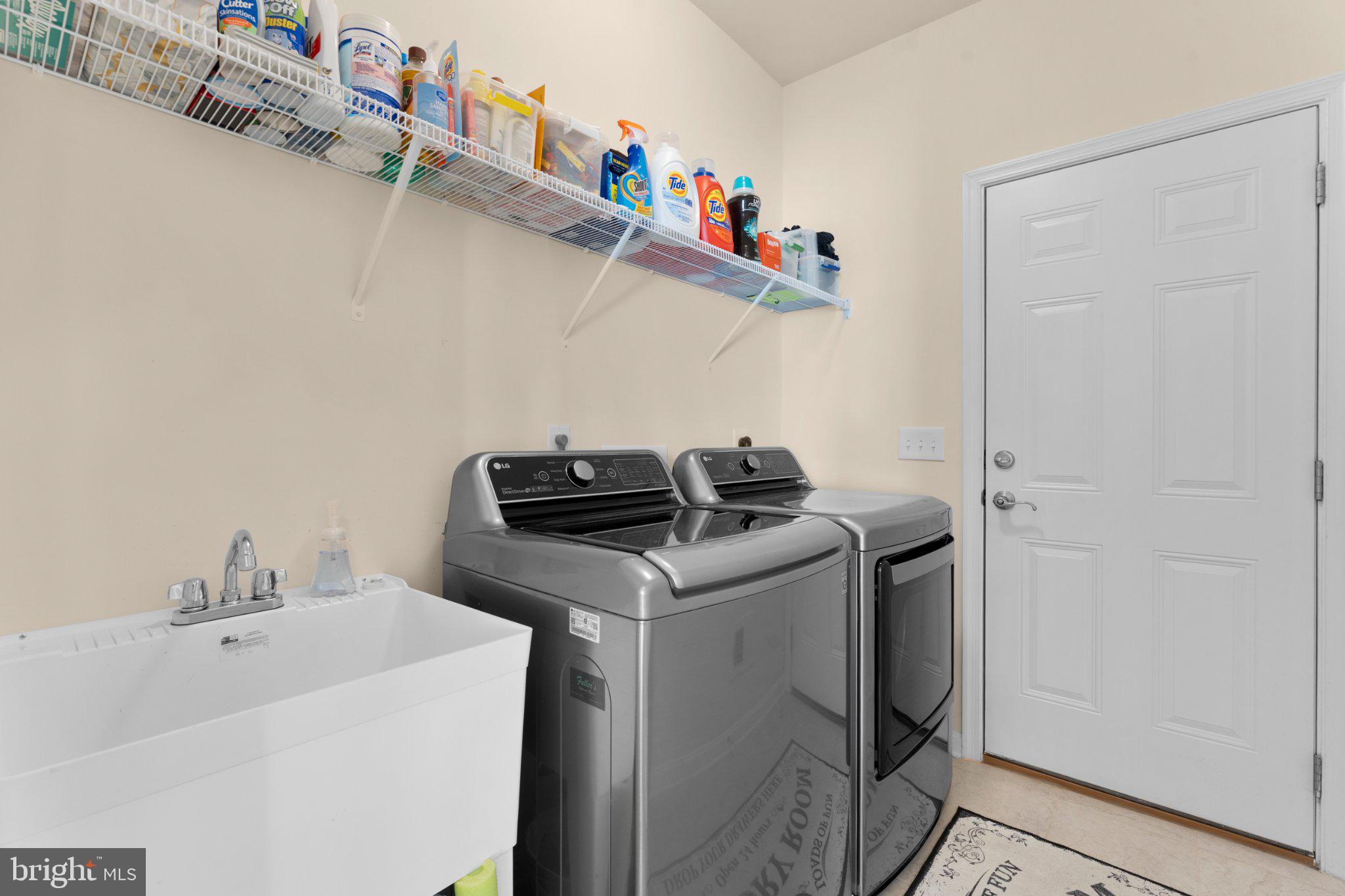 STONE RIDGE ESTATES - Residential