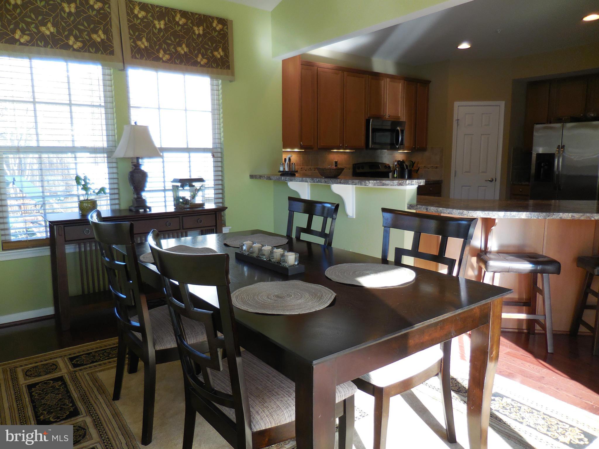 SHADY BROOK - Residential