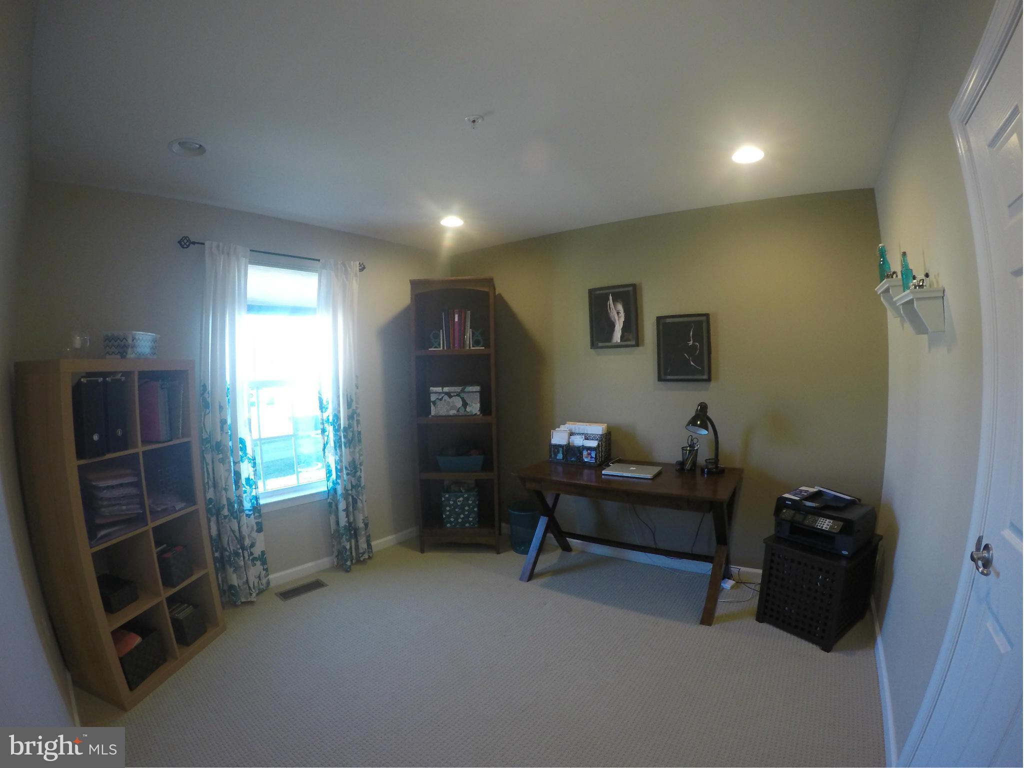 SHADY BROOK - Residential