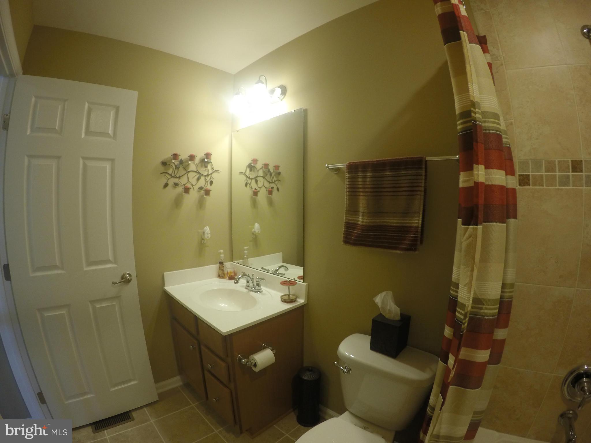 SHADY BROOK - Residential