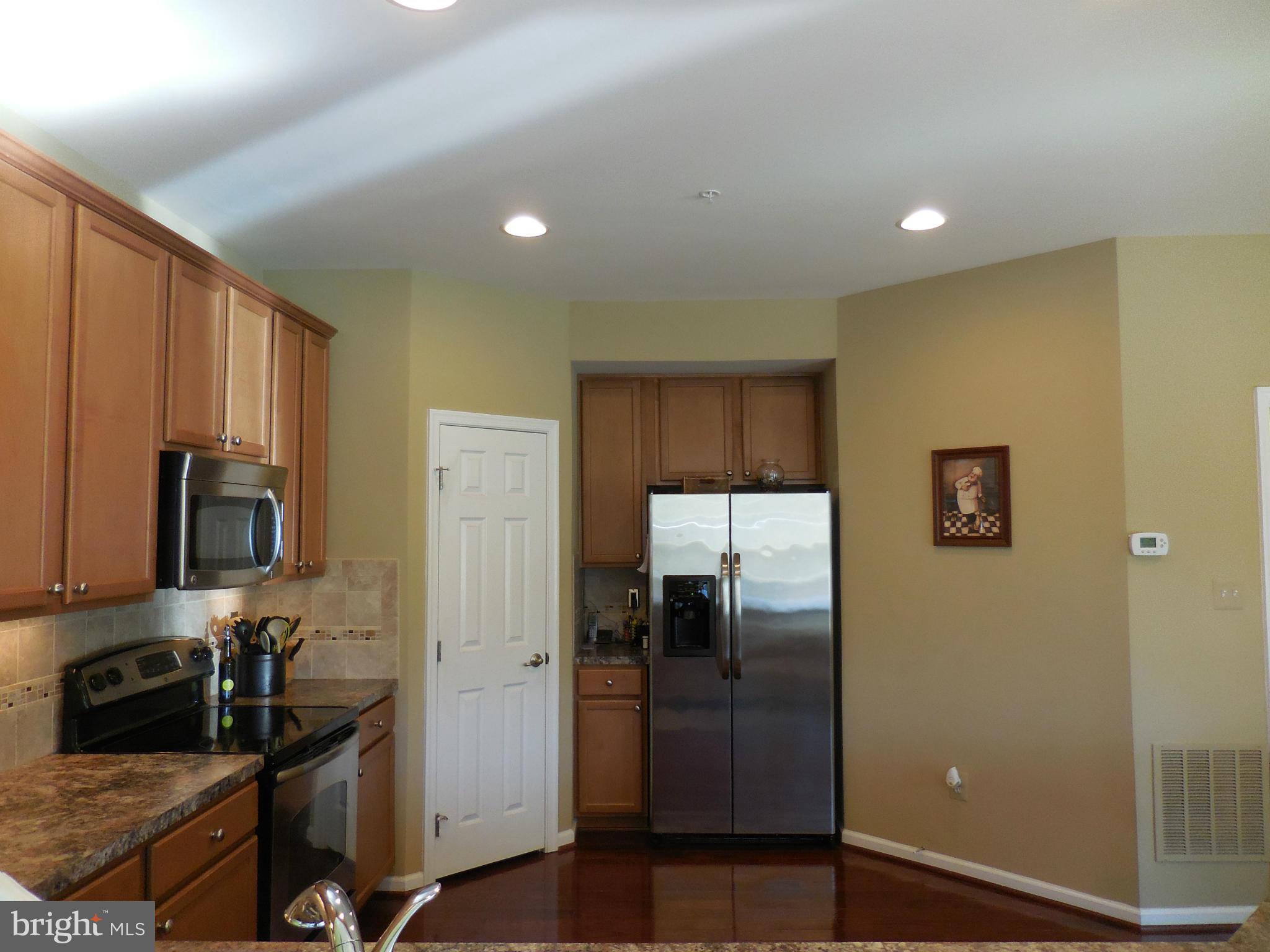 SHADY BROOK - Residential