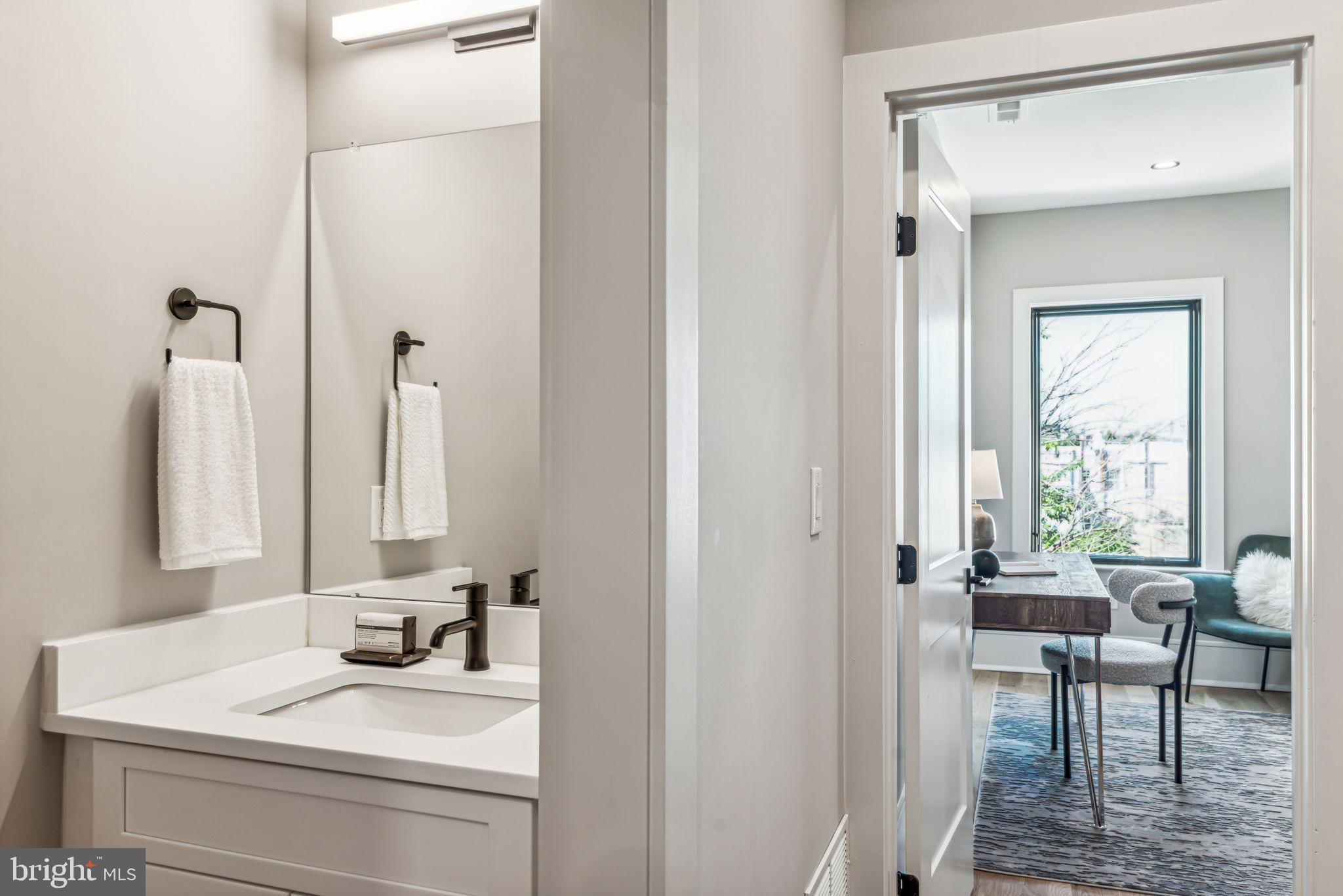 PASSYUNK SQUARE - Residential