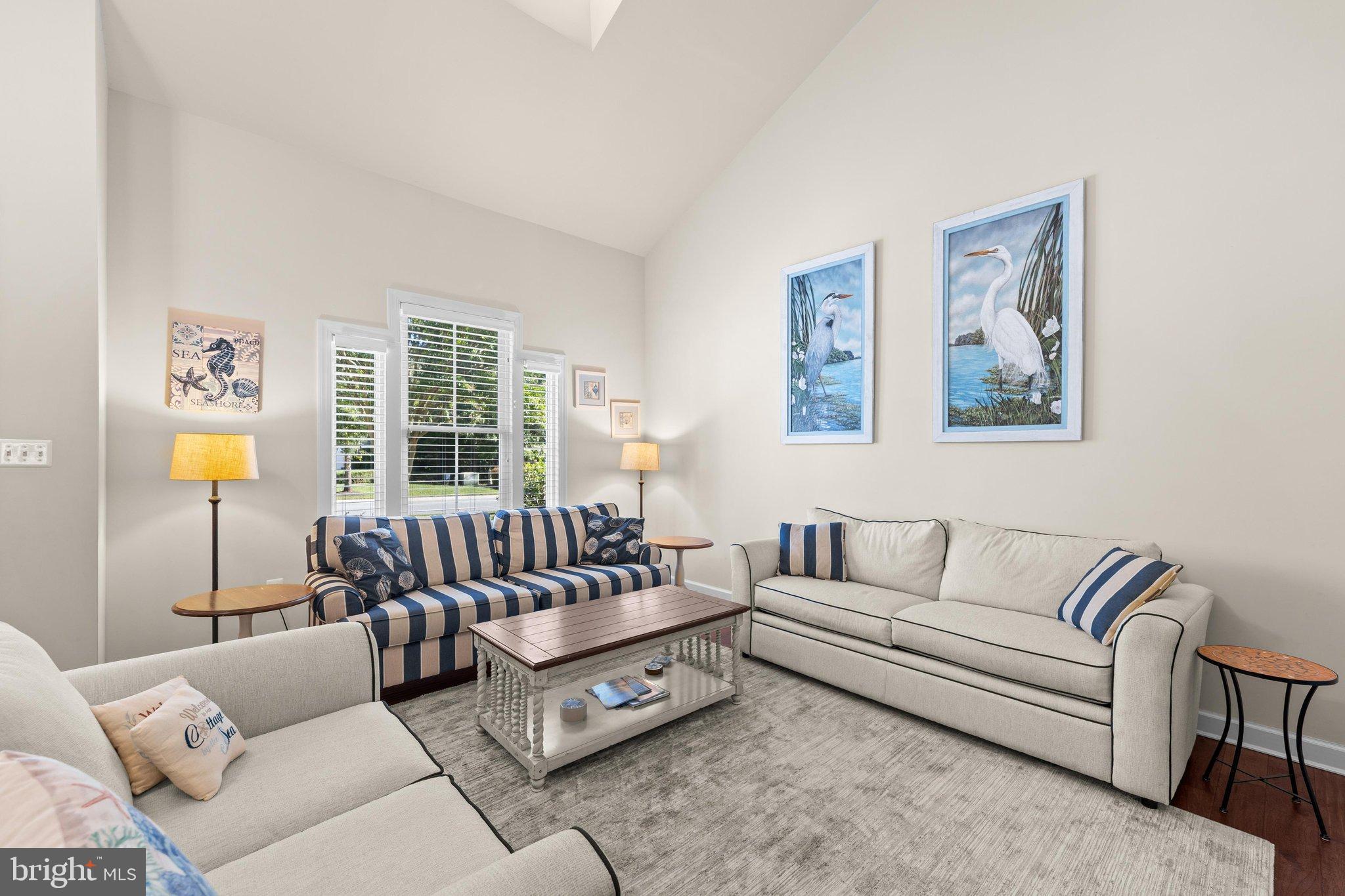 38815 CEDAR WAXWING LANE