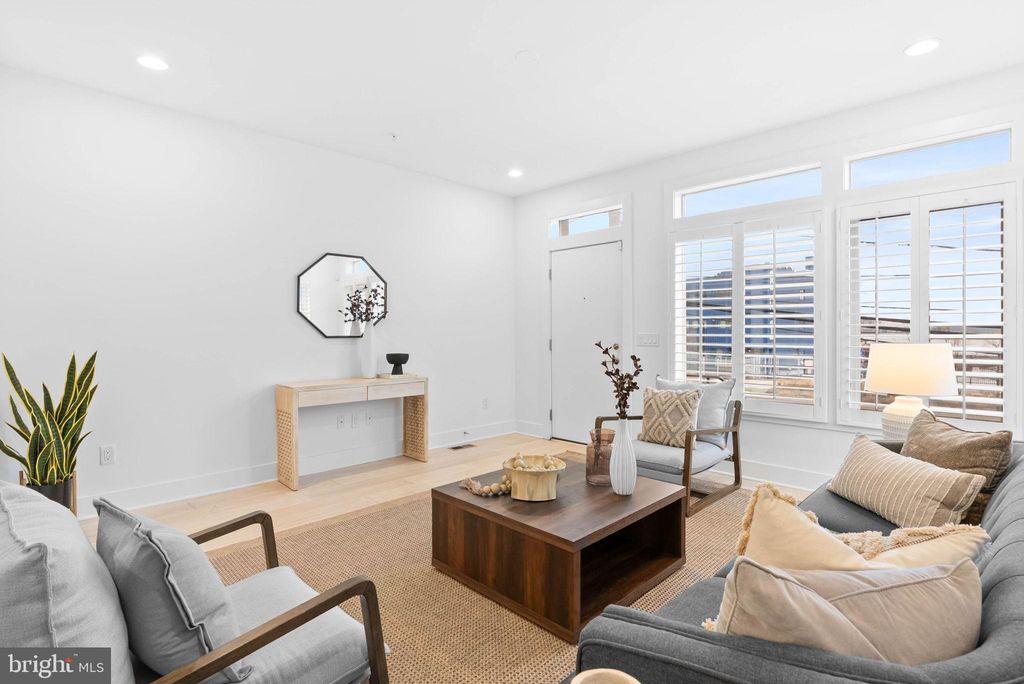 Photo of 740 S Columbus Boulevard #50, PHILADELPHIA, PA 19147 (MLS # PAPH2572038)