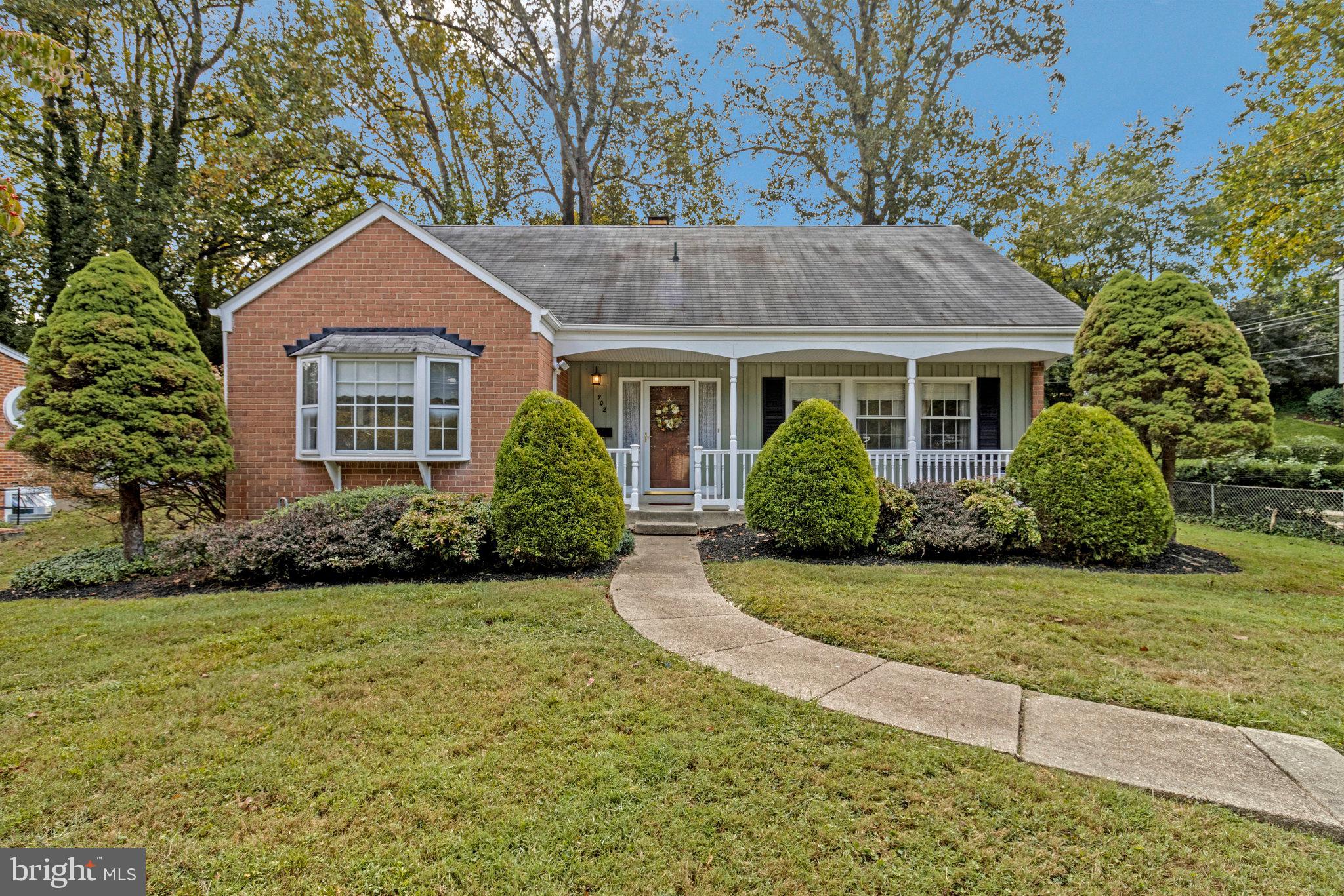 KEMP MILL ESTATES - Residential