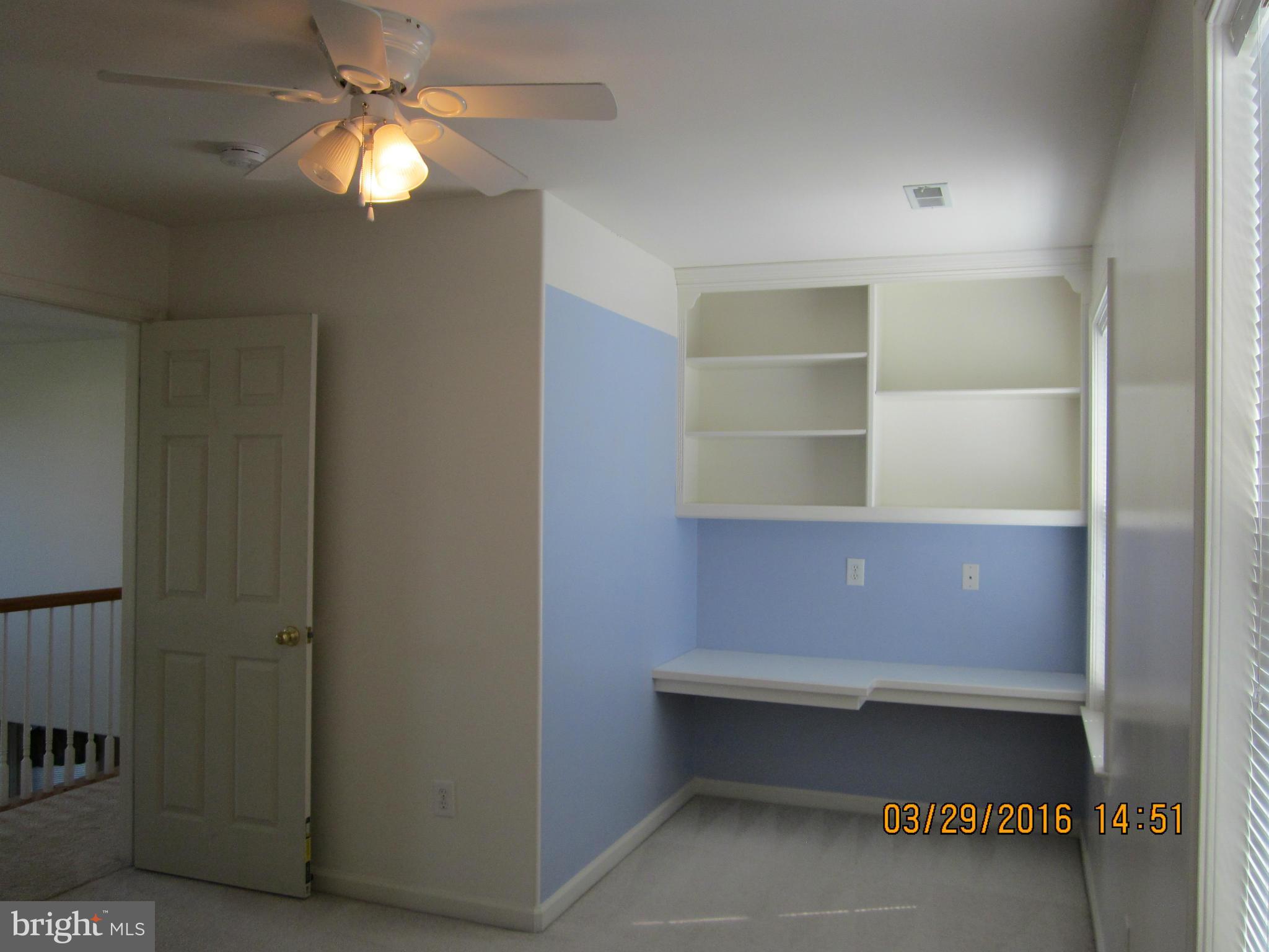 HAMPTON OAKS - Residential Lease